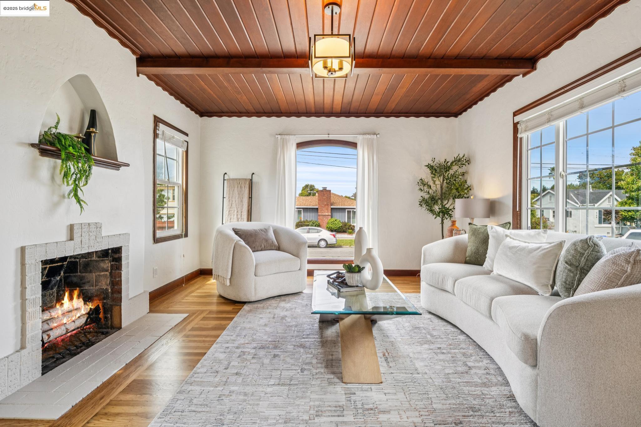 Detail Gallery Image 6 of 60 For 550 Mclaughlin St, Richmond,  CA 94805 - 2 Beds | 1/1 Baths
