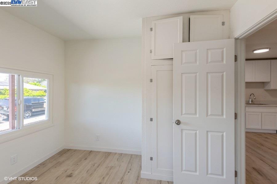 Detail Gallery Image 14 of 30 For 26676 Colette St, Hayward,  CA 94544 - 6 Beds | 3 Baths