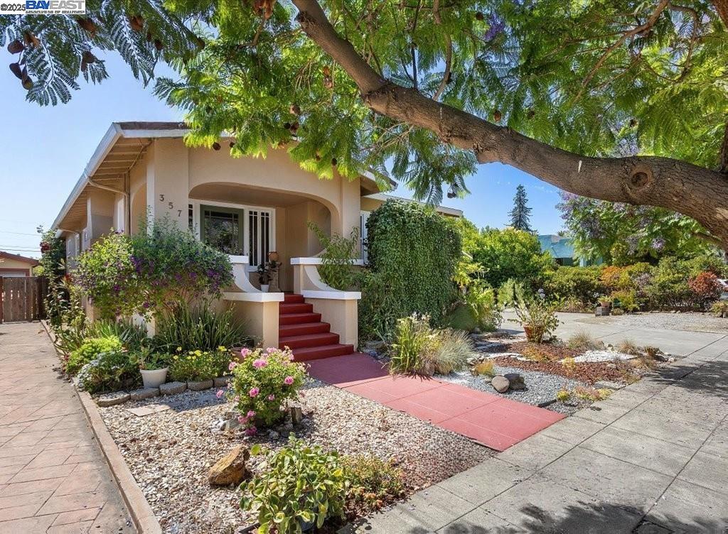 Detail Gallery Image 2 of 48 For 357 Melven Ct, San Leandro,  CA 94577 - 3 Beds | 2 Baths