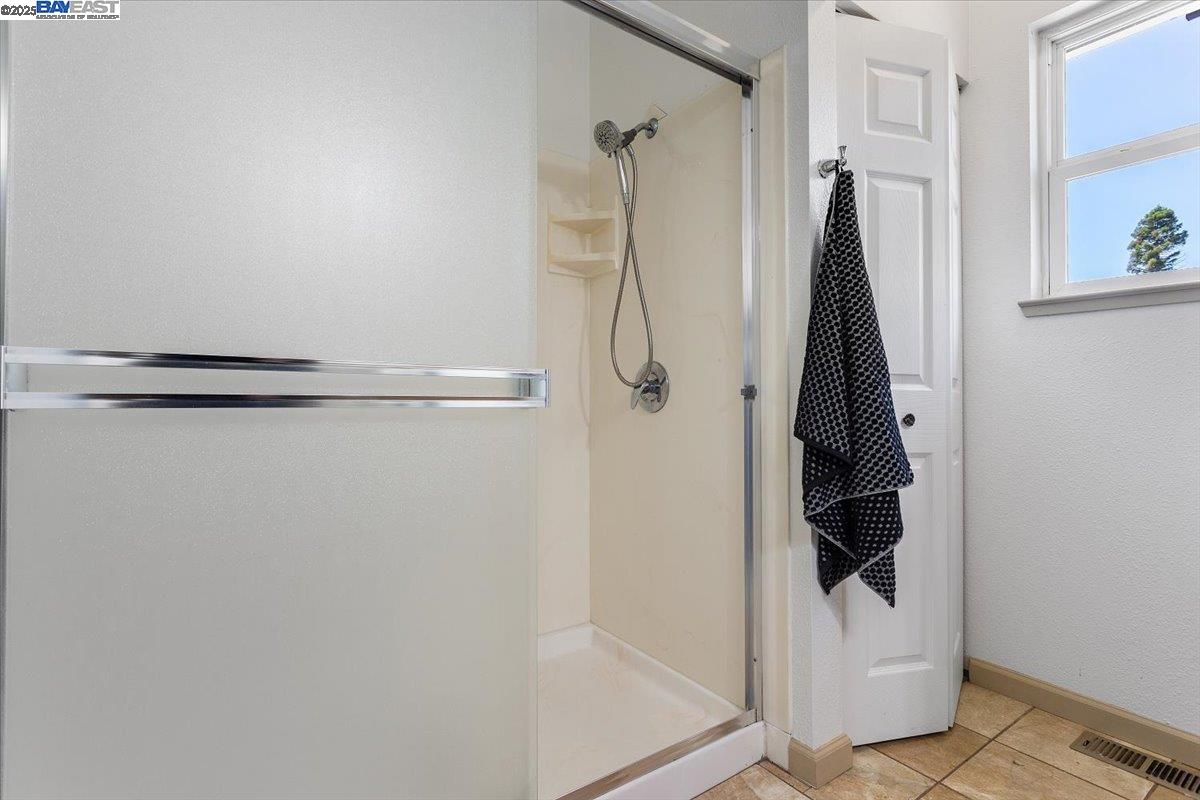 Detail Gallery Image 34 of 48 For 357 Melven Ct, San Leandro,  CA 94577 - 3 Beds | 2 Baths