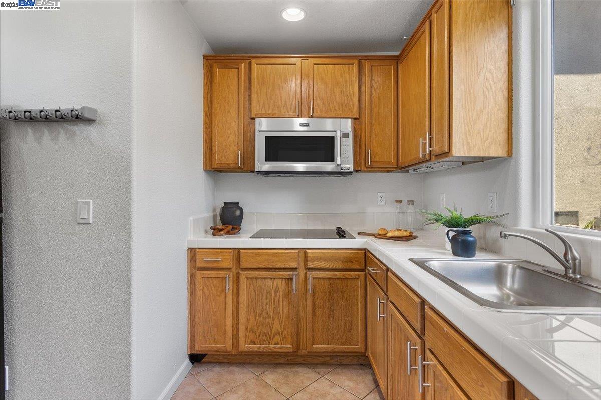 Detail Gallery Image 41 of 48 For 357 Melven Ct, San Leandro,  CA 94577 - 3 Beds | 2 Baths