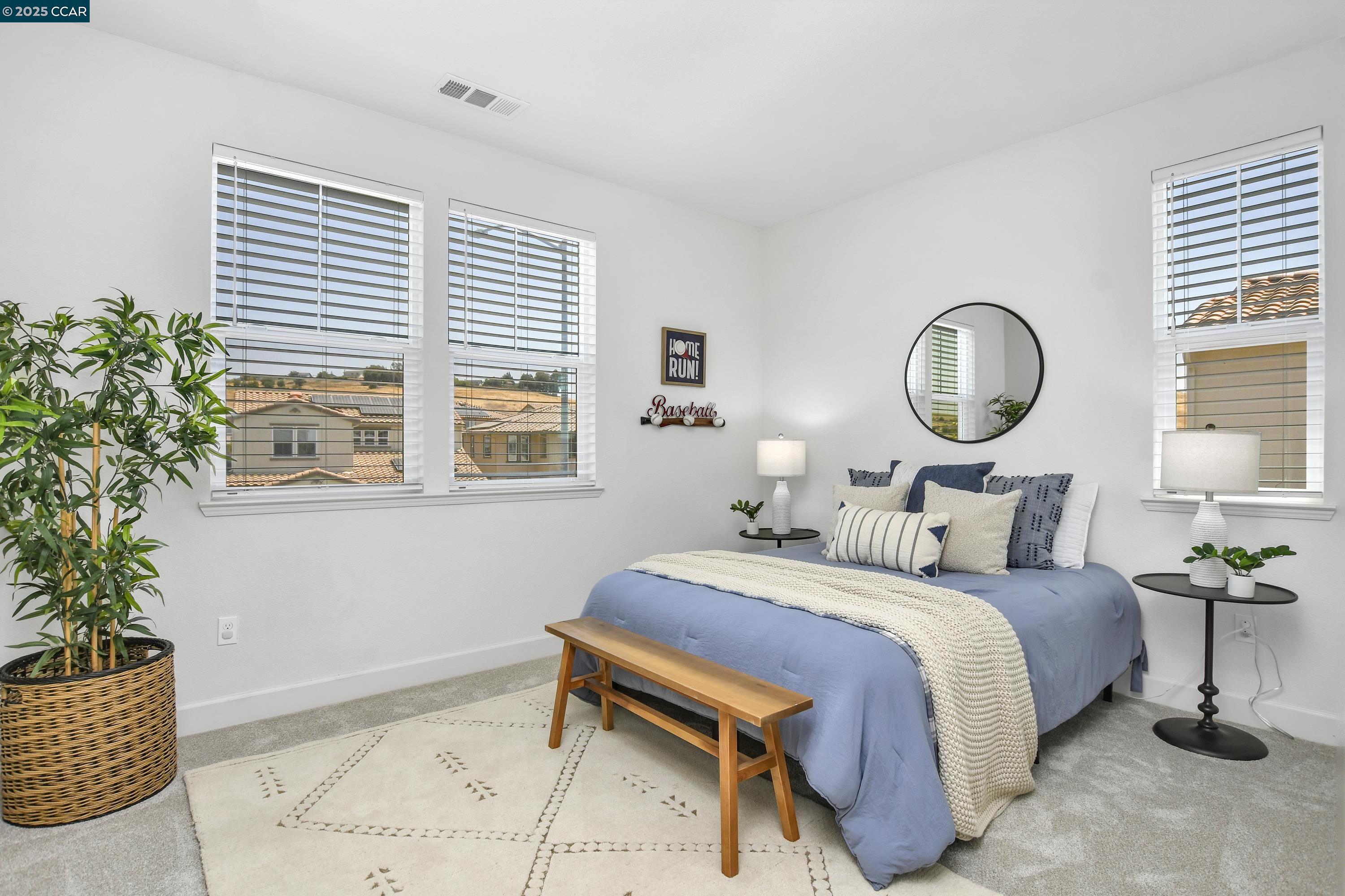Detail Gallery Image 25 of 38 For 8723 Aquamarine Dr., Vallejo,  CA 94591 - 4 Beds | 3 Baths