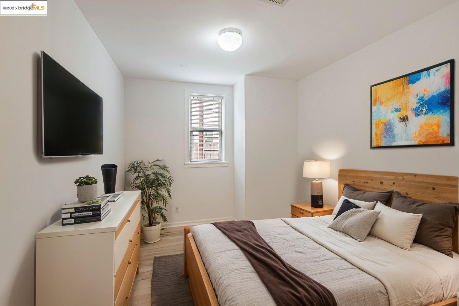 Detail Gallery Image 56 of 60 For 2033 Clement St, San Francisco,  CA 94121 - 5 Beds | 3/1 Baths