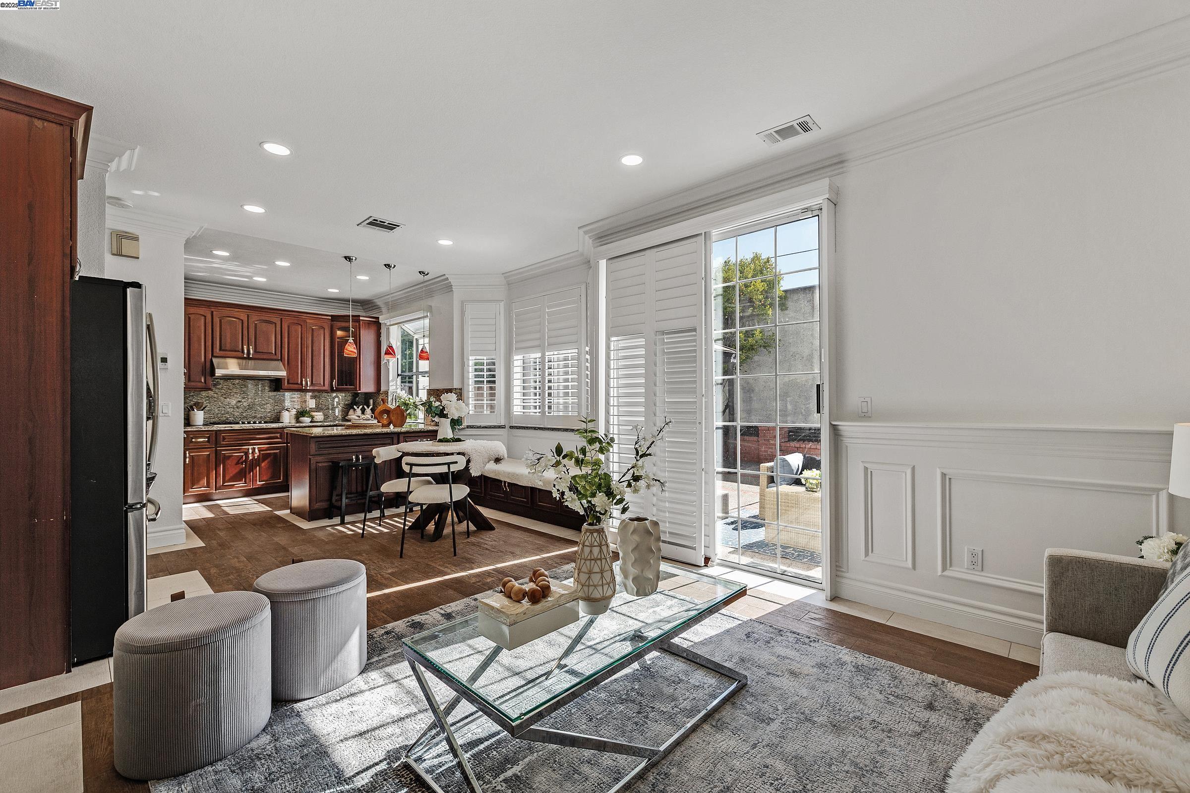 Detail Gallery Image 12 of 46 For 34189 Finnigan Ter, Fremont,  CA 94555 - 4 Beds | 3 Baths