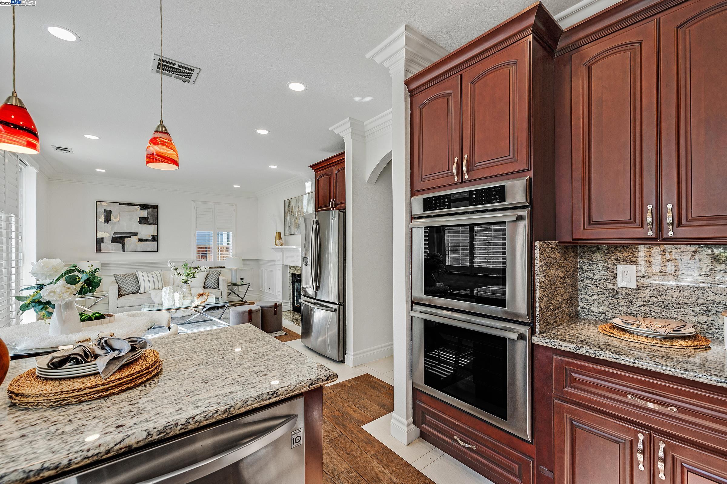 Detail Gallery Image 15 of 46 For 34189 Finnigan Ter, Fremont,  CA 94555 - 4 Beds | 3 Baths