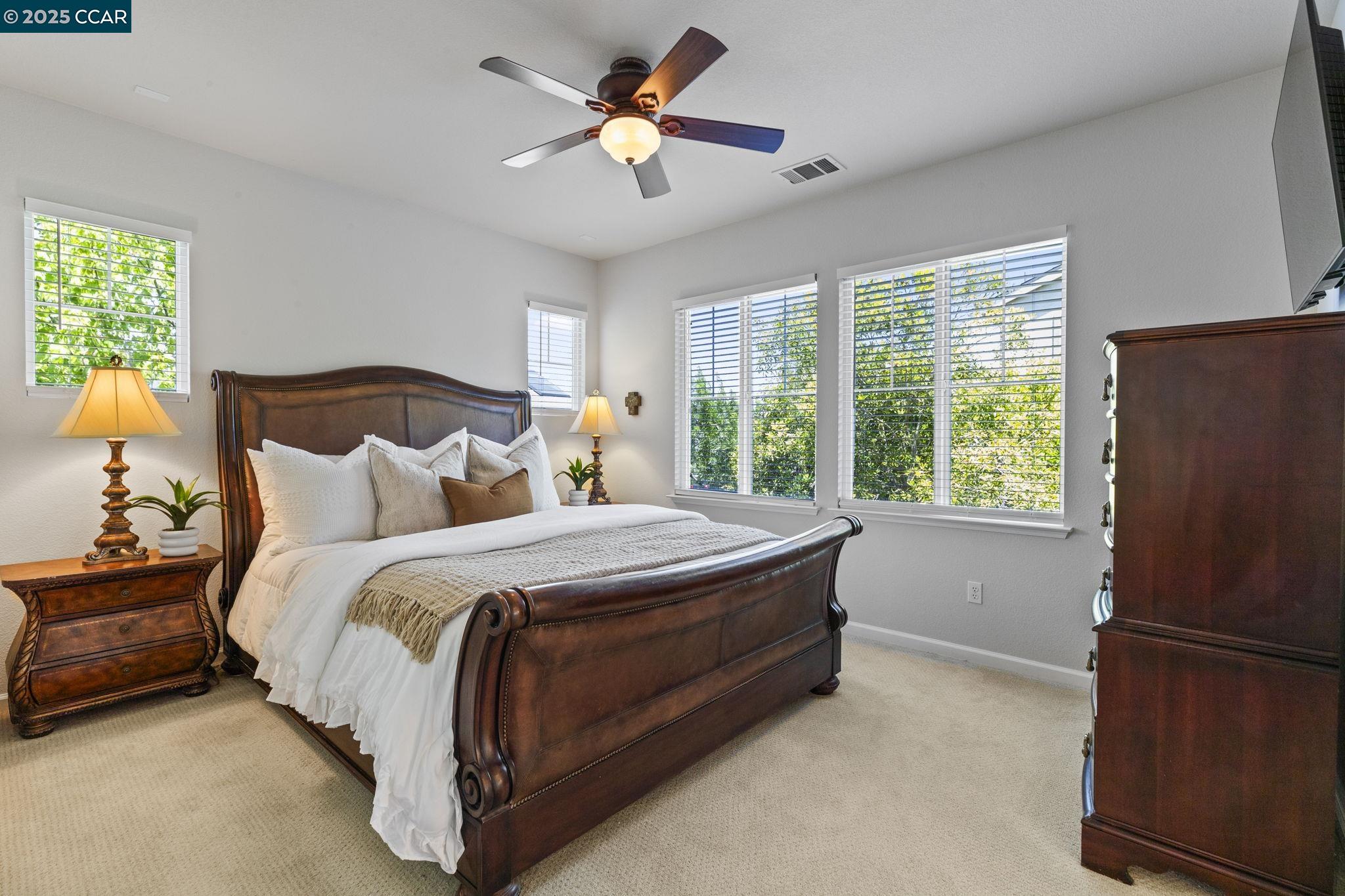 Detail Gallery Image 19 of 44 For 1560 Craiglee Way, San Ramon,  CA 94582 - 3 Beds | 2/1 Baths
