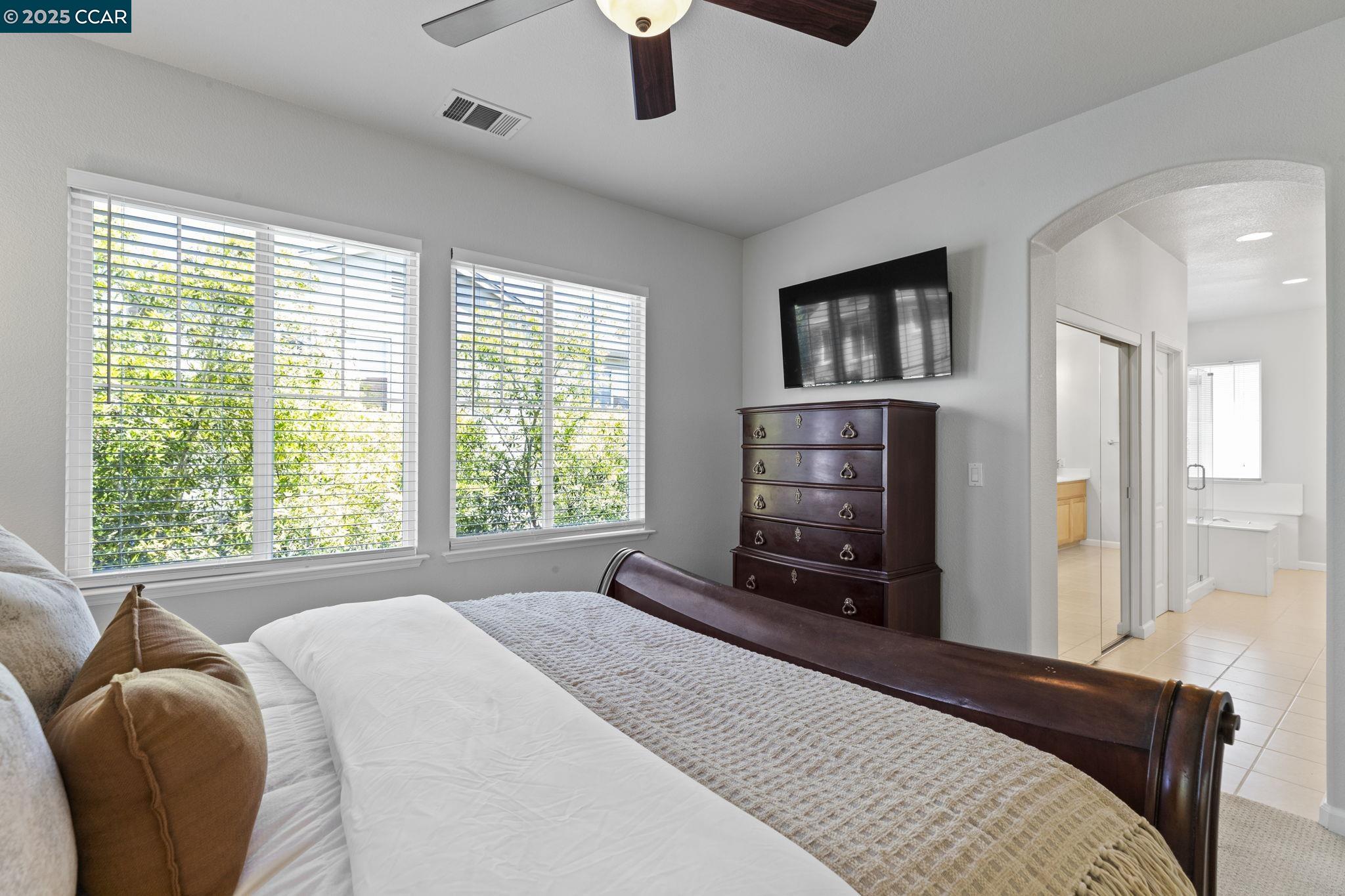 Detail Gallery Image 20 of 44 For 1560 Craiglee Way, San Ramon,  CA 94582 - 3 Beds | 2/1 Baths