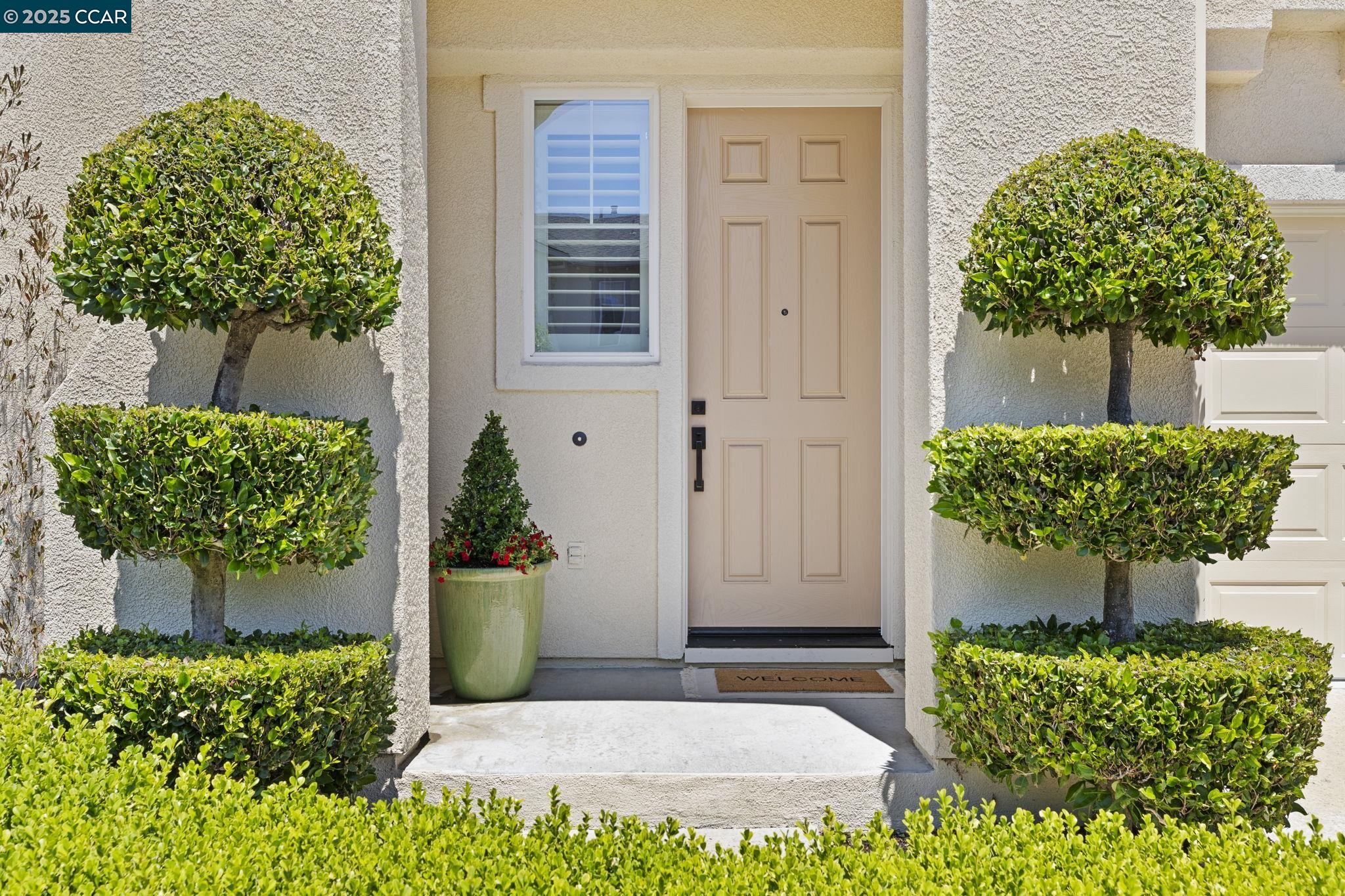 Detail Gallery Image 3 of 44 For 1560 Craiglee Way, San Ramon,  CA 94582 - 3 Beds | 2/1 Baths