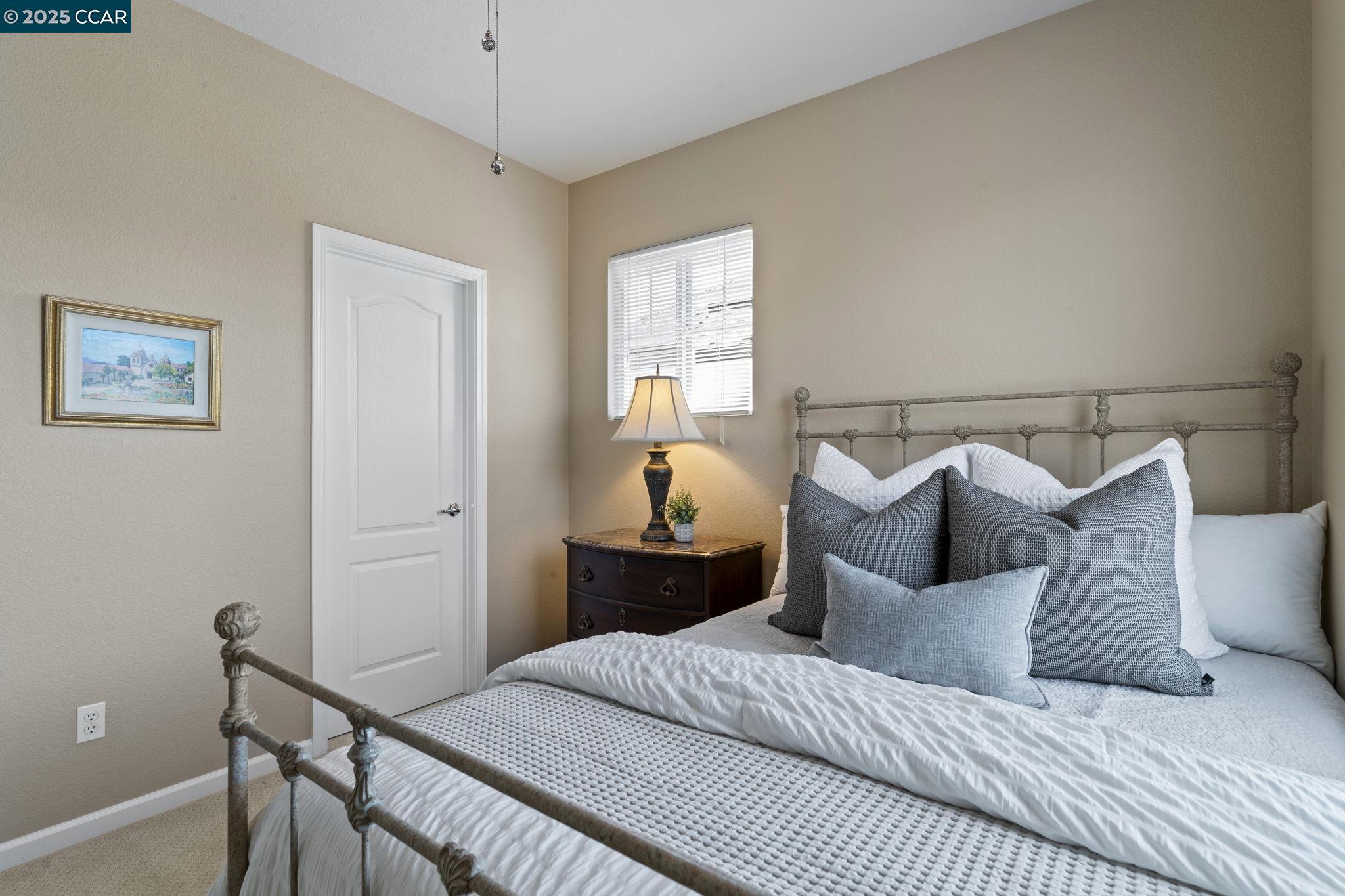 Detail Gallery Image 25 of 44 For 1560 Craiglee Way, San Ramon,  CA 94582 - 3 Beds | 2/1 Baths