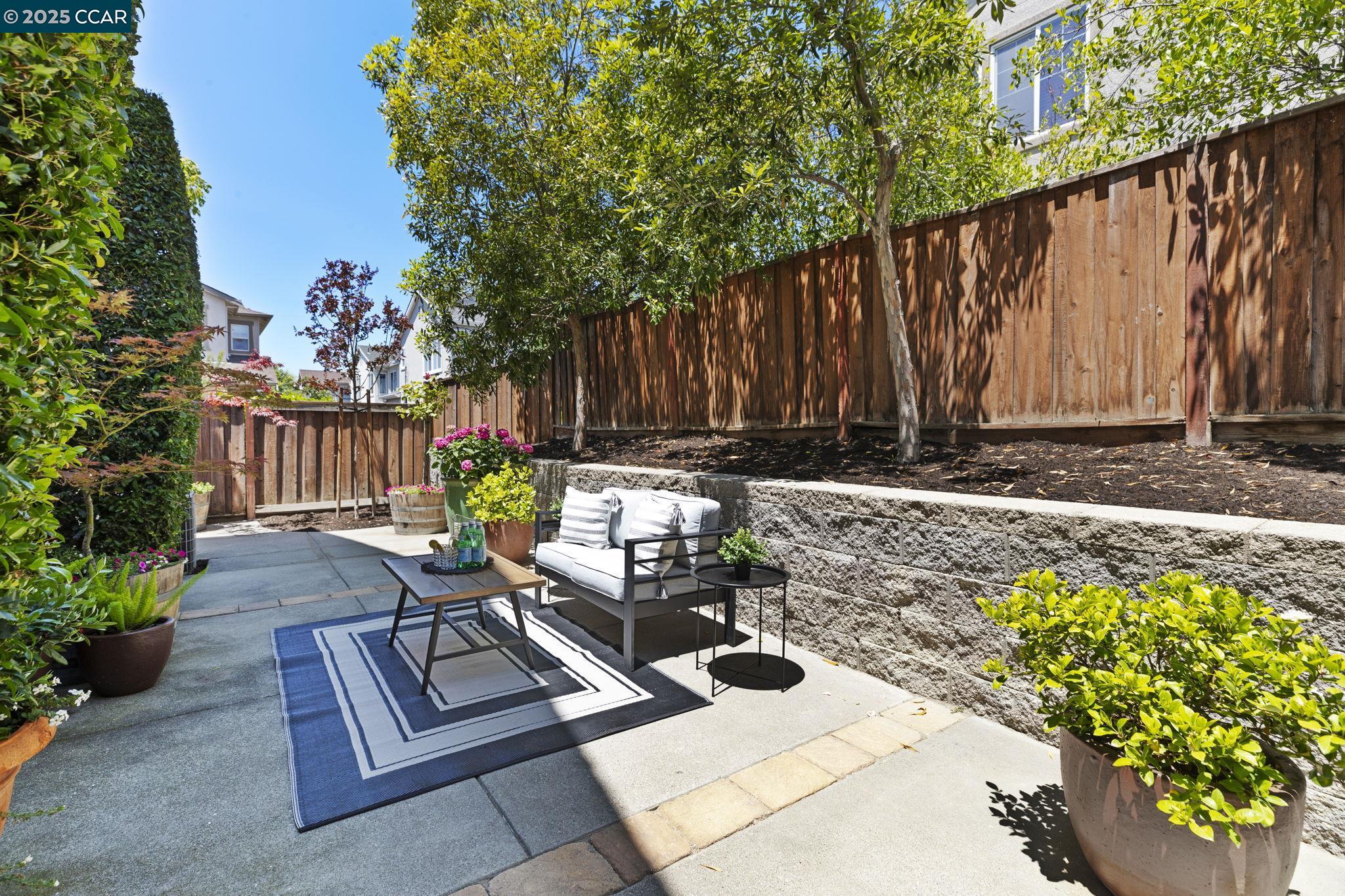 Detail Gallery Image 31 of 44 For 1560 Craiglee Way, San Ramon,  CA 94582 - 3 Beds | 2/1 Baths