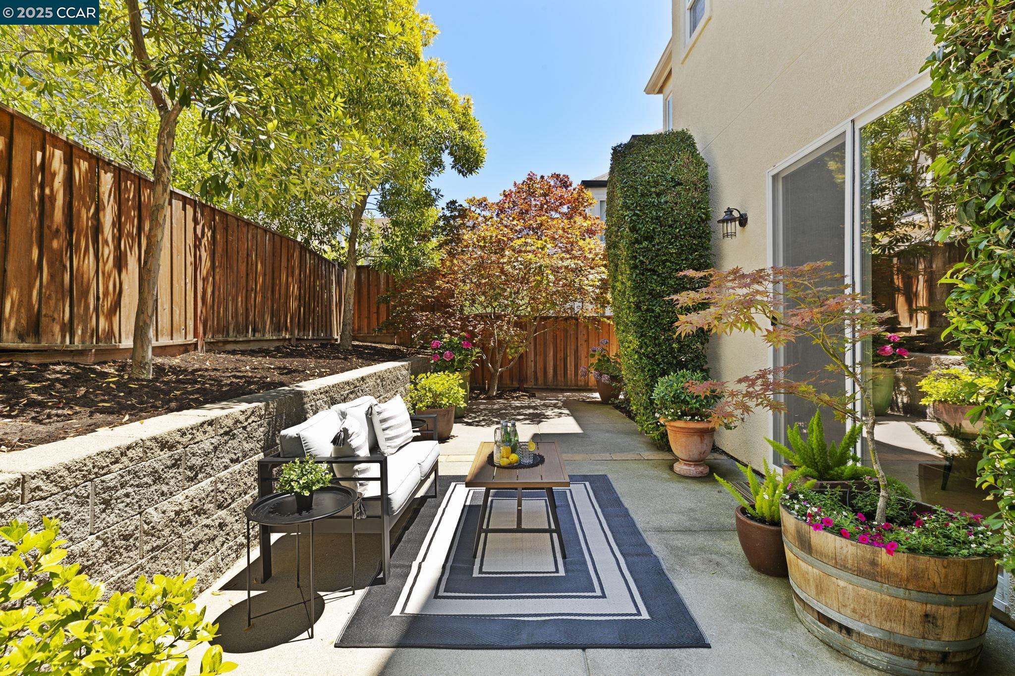 Detail Gallery Image 32 of 44 For 1560 Craiglee Way, San Ramon,  CA 94582 - 3 Beds | 2/1 Baths