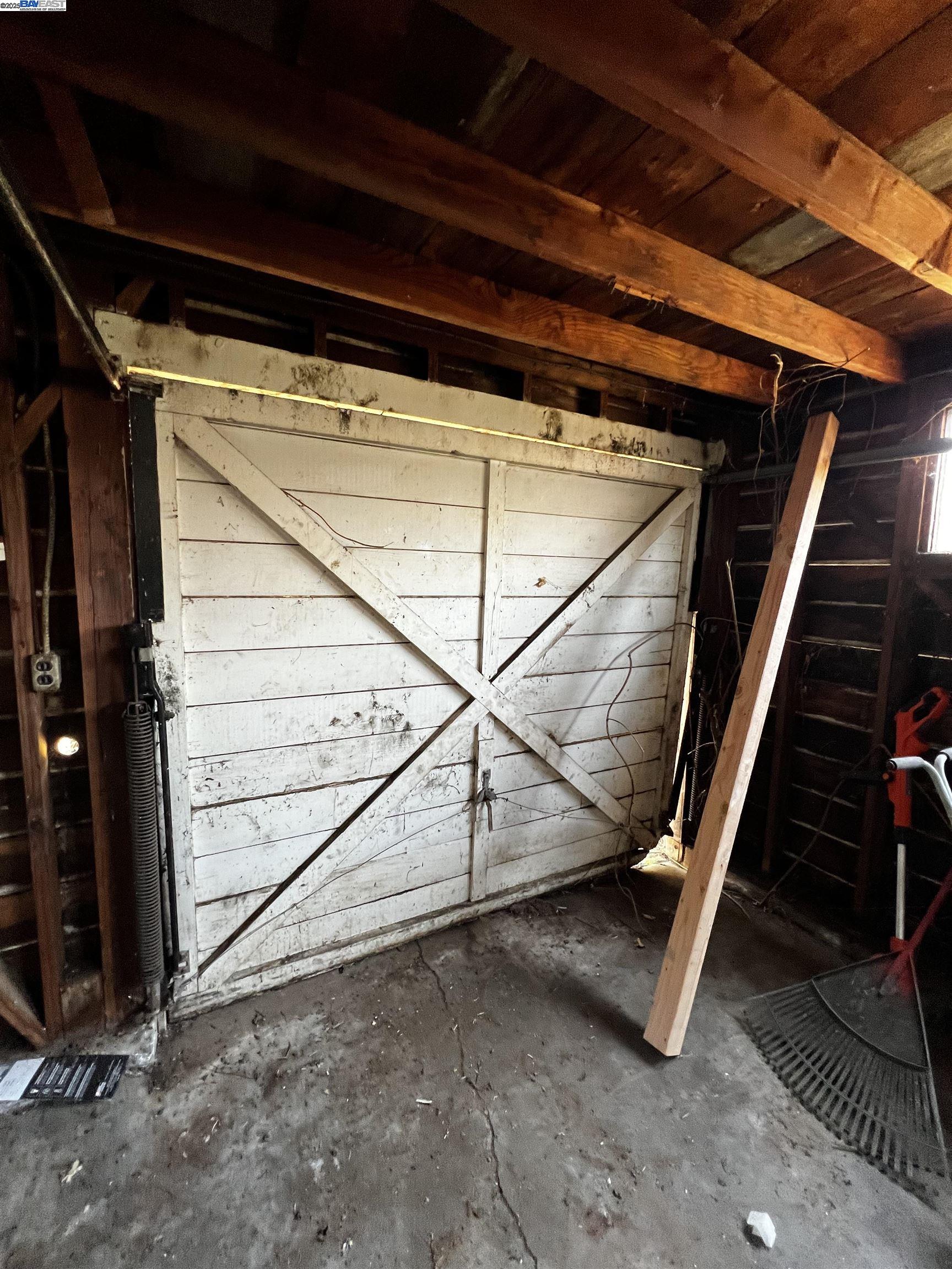 Detail Gallery Image 38 of 42 For 4241 Suter St, Oakland,  CA 94619 - 2 Beds | 1 Baths