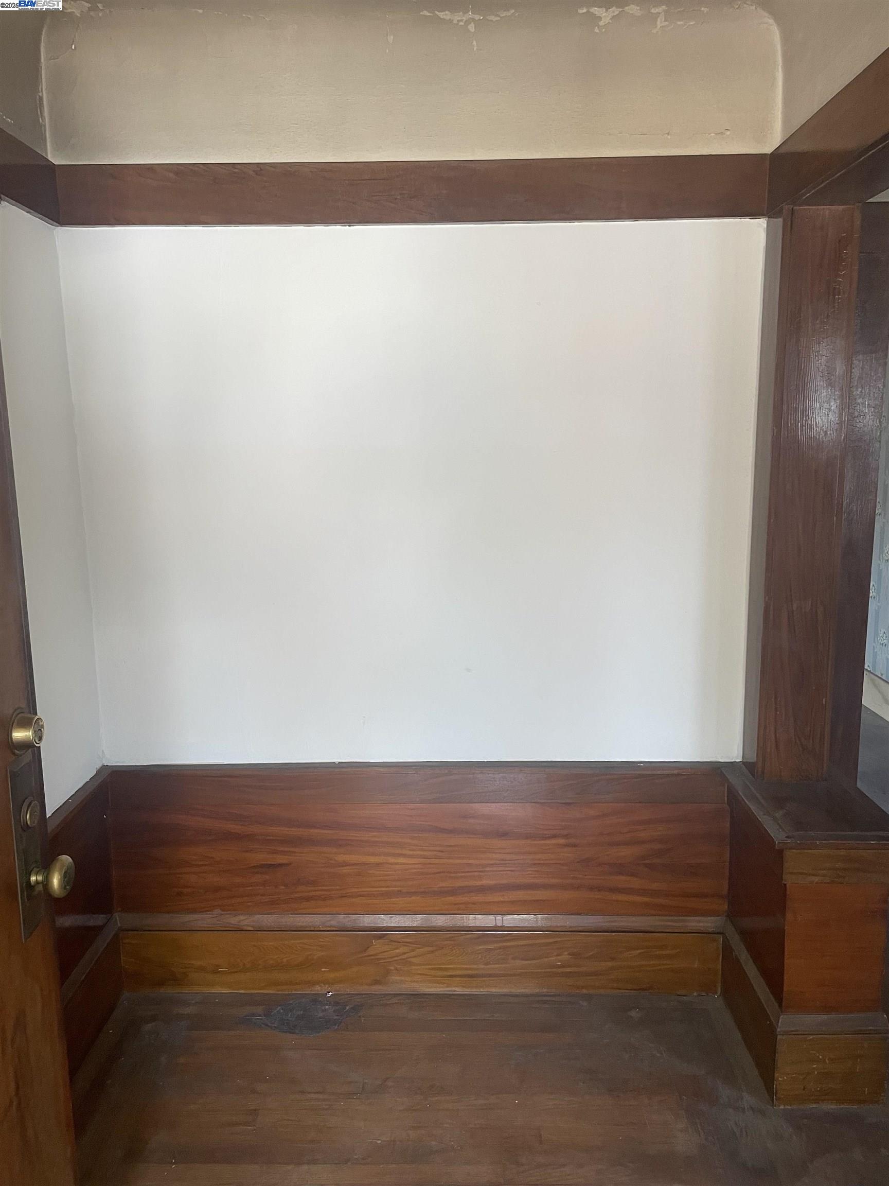 Detail Gallery Image 6 of 42 For 4241 Suter St, Oakland,  CA 94619 - 2 Beds | 1 Baths
