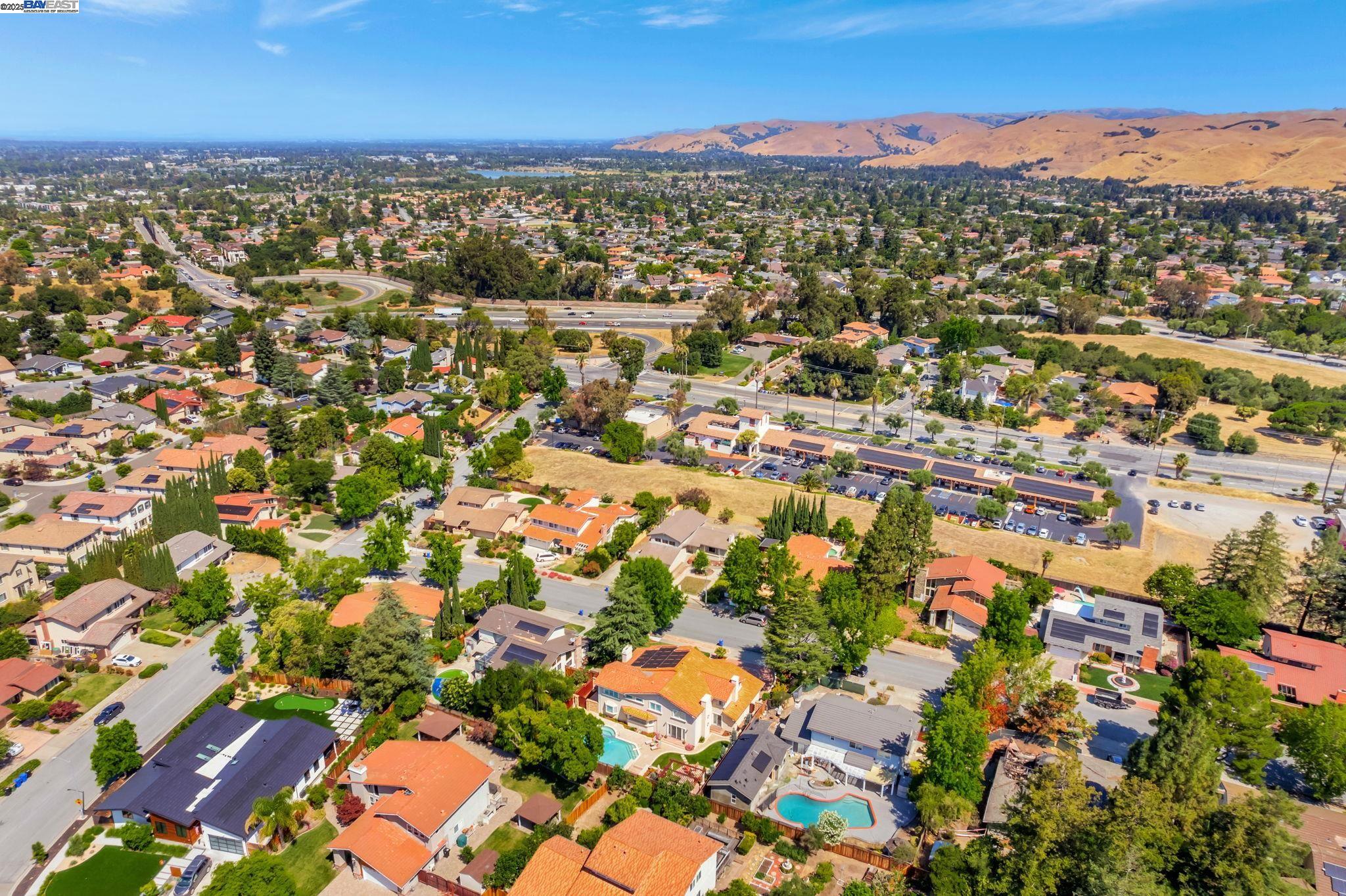 Detail Gallery Image 20 of 21 For 1771 via Sombrio, Fremont,  CA 94539 - 4 Beds | 3 Baths