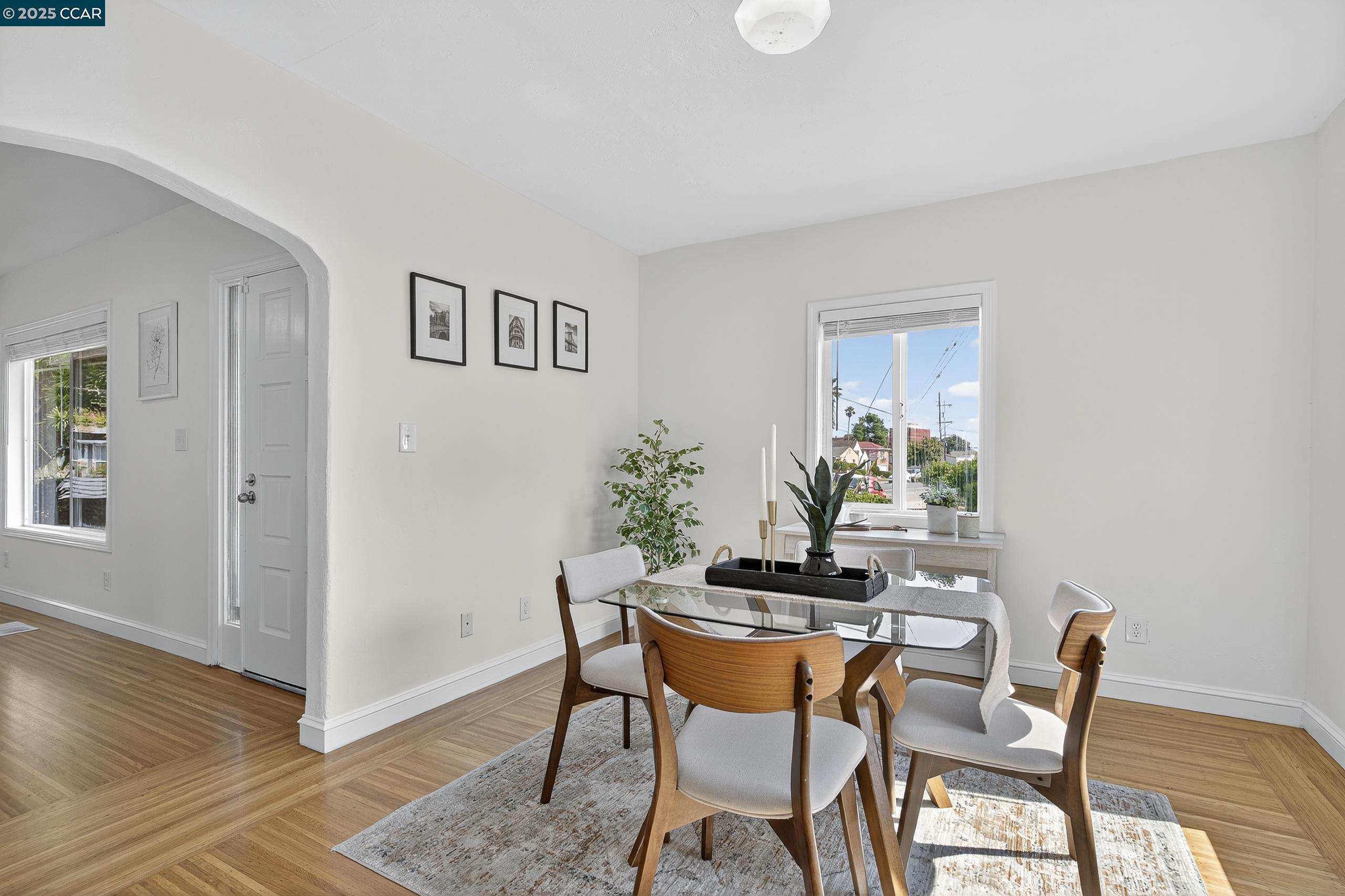 Detail Gallery Image 21 of 54 For 2393 Brooks Ave, Richmond,  CA 94804 - 2 Beds | 1 Baths