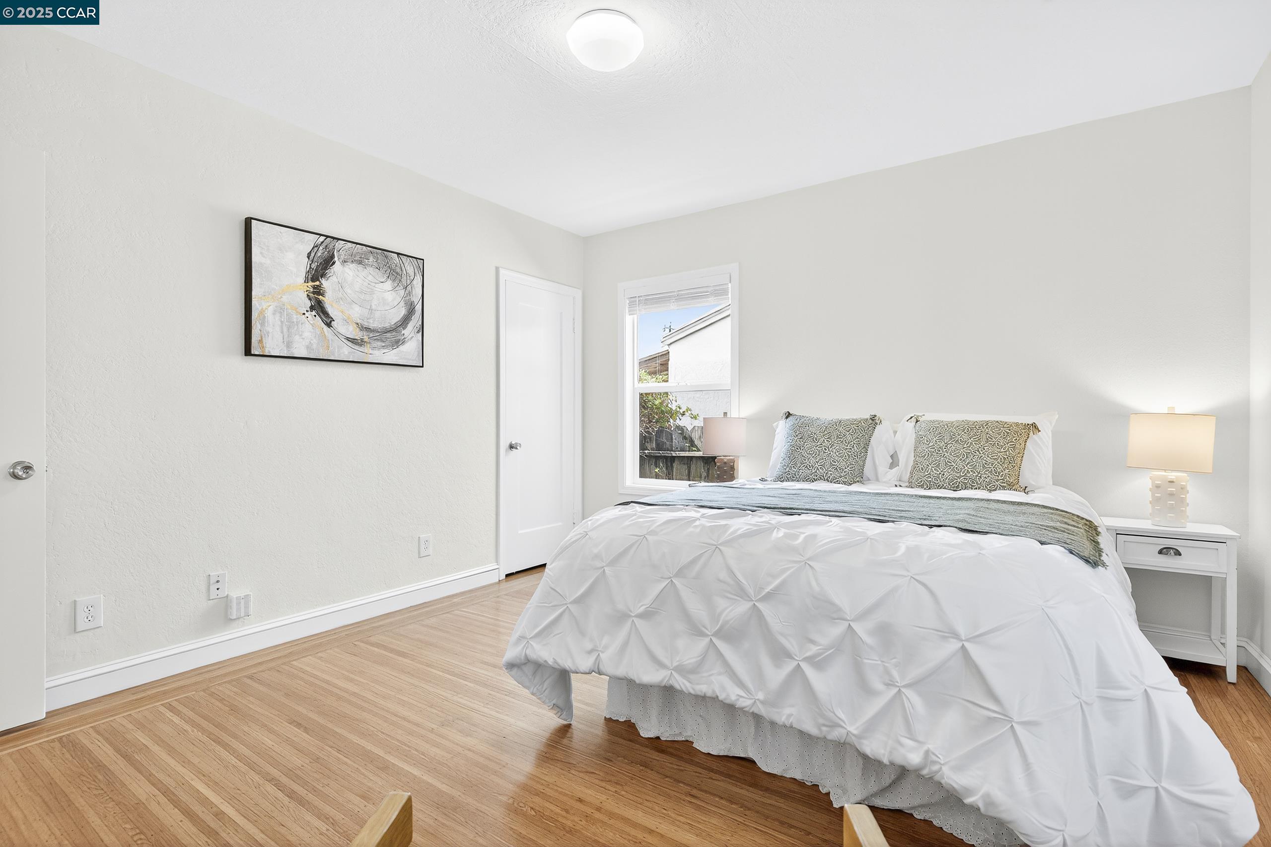Detail Gallery Image 38 of 54 For 2393 Brooks Ave, Richmond,  CA 94804 - 2 Beds | 1 Baths