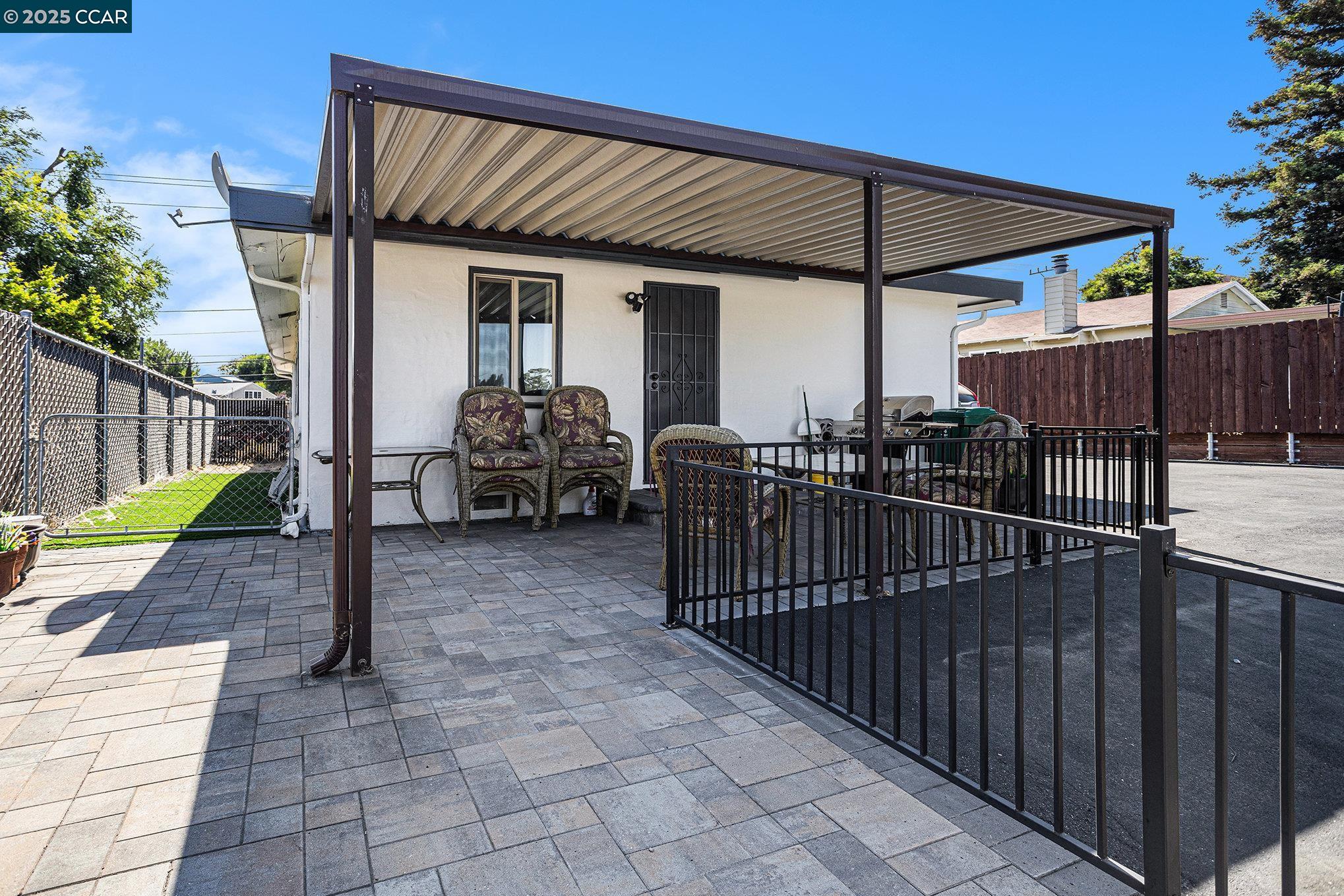 Detail Gallery Image 29 of 35 For 876 Appian Way, El Sobrante,  CA 94803 - 4 Beds | 2 Baths