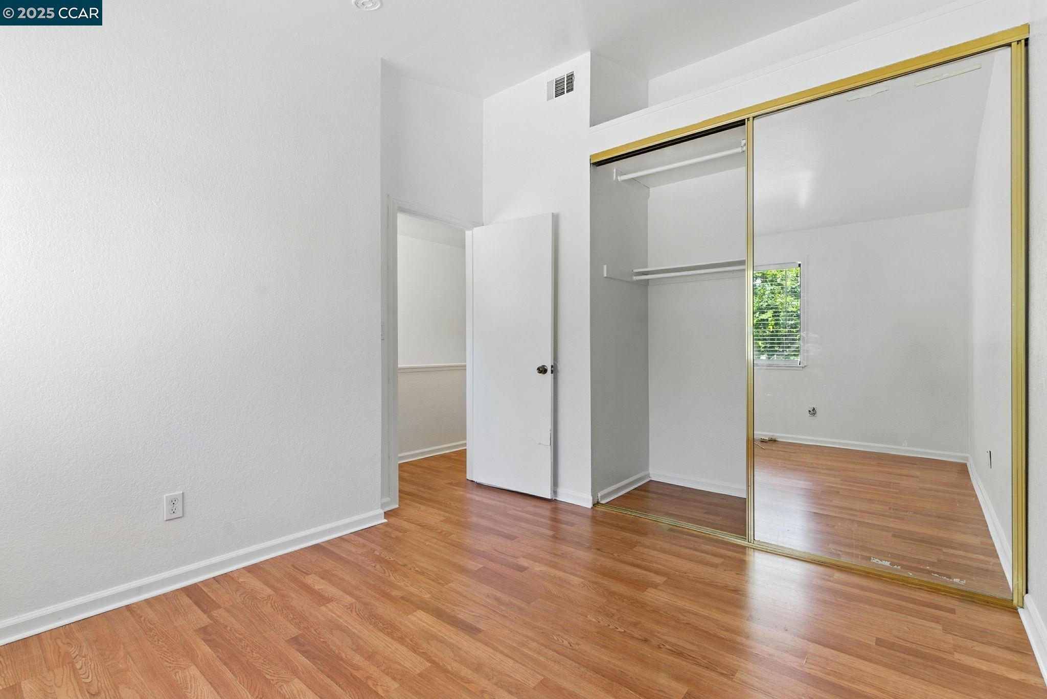 Detail Gallery Image 16 of 33 For 128 Peppermill Ln, Pittsburg,  CA 94565 - 2 Beds | 2/1 Baths