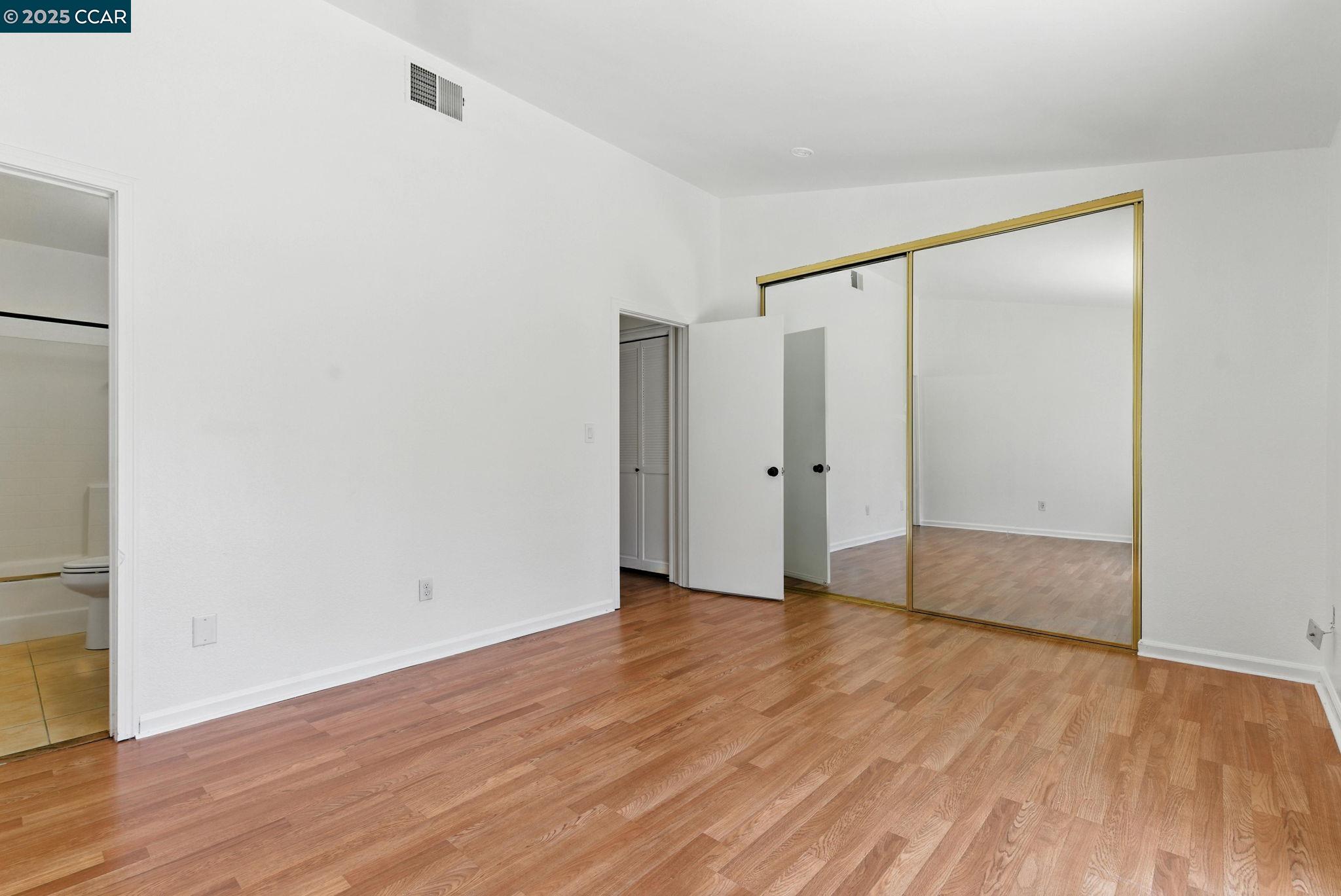 Detail Gallery Image 21 of 33 For 128 Peppermill Ln, Pittsburg,  CA 94565 - 2 Beds | 2/1 Baths