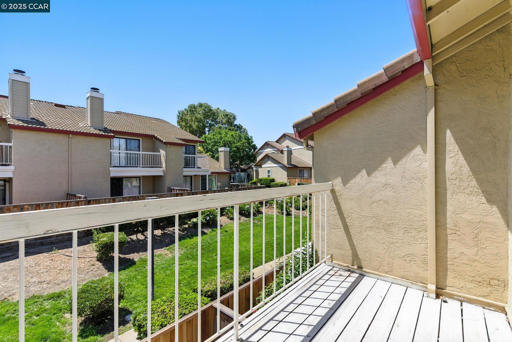 Detail Gallery Image 23 of 33 For 128 Peppermill Ln, Pittsburg,  CA 94565 - 2 Beds | 2/1 Baths