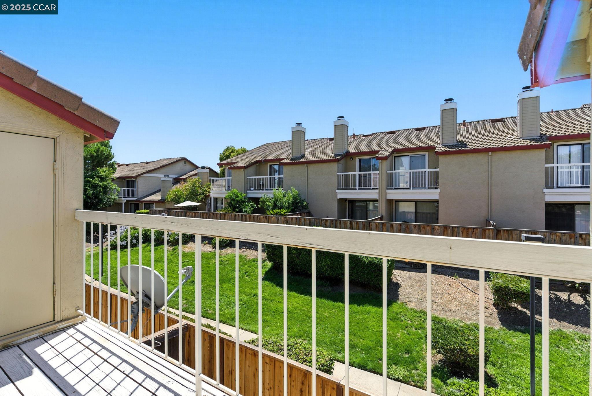 Detail Gallery Image 24 of 33 For 128 Peppermill Ln, Pittsburg,  CA 94565 - 2 Beds | 2/1 Baths