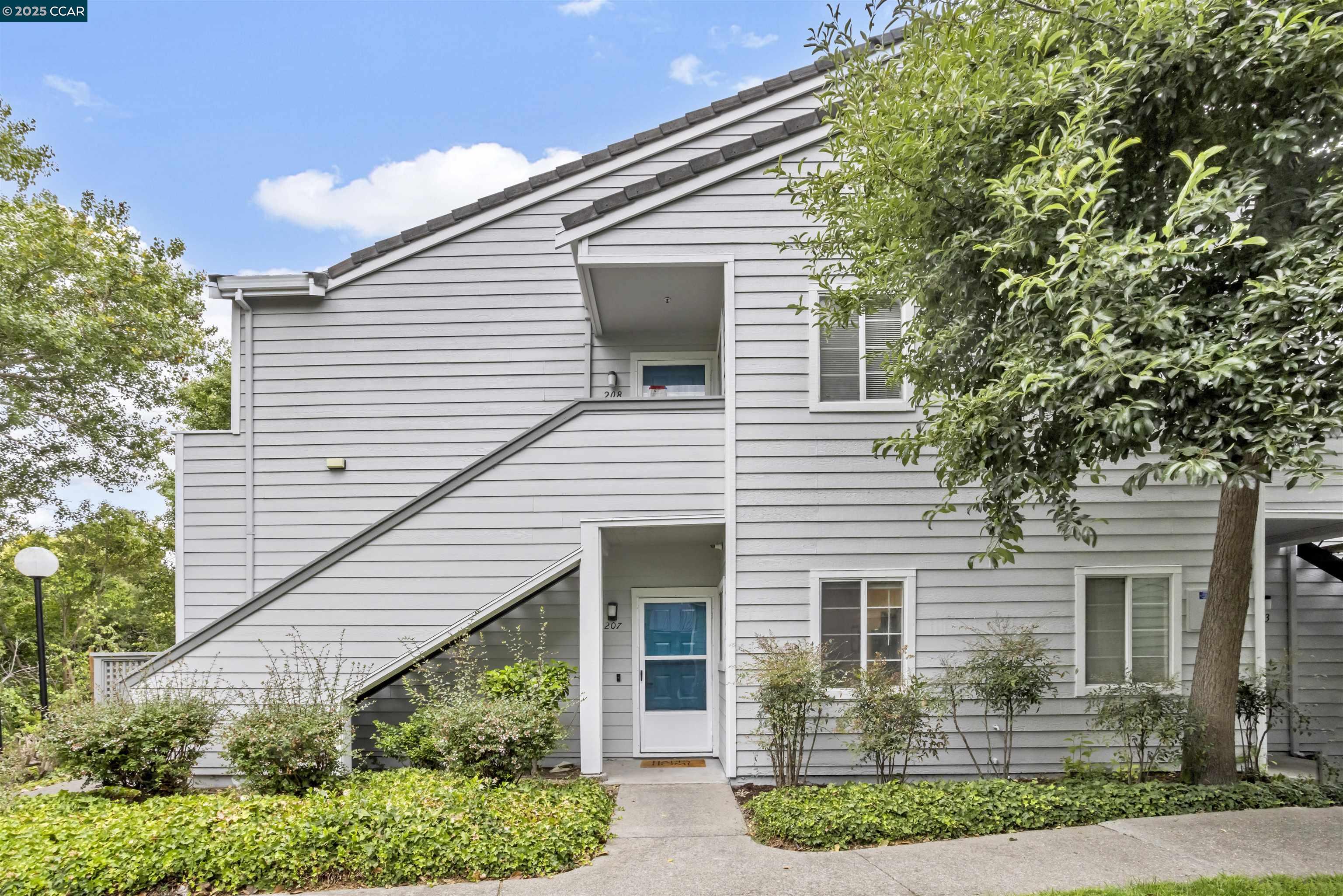 Detail Gallery Image 24 of 37 For 207 Dursey, Pinole,  CA 94564 - 2 Beds | 1 Baths
