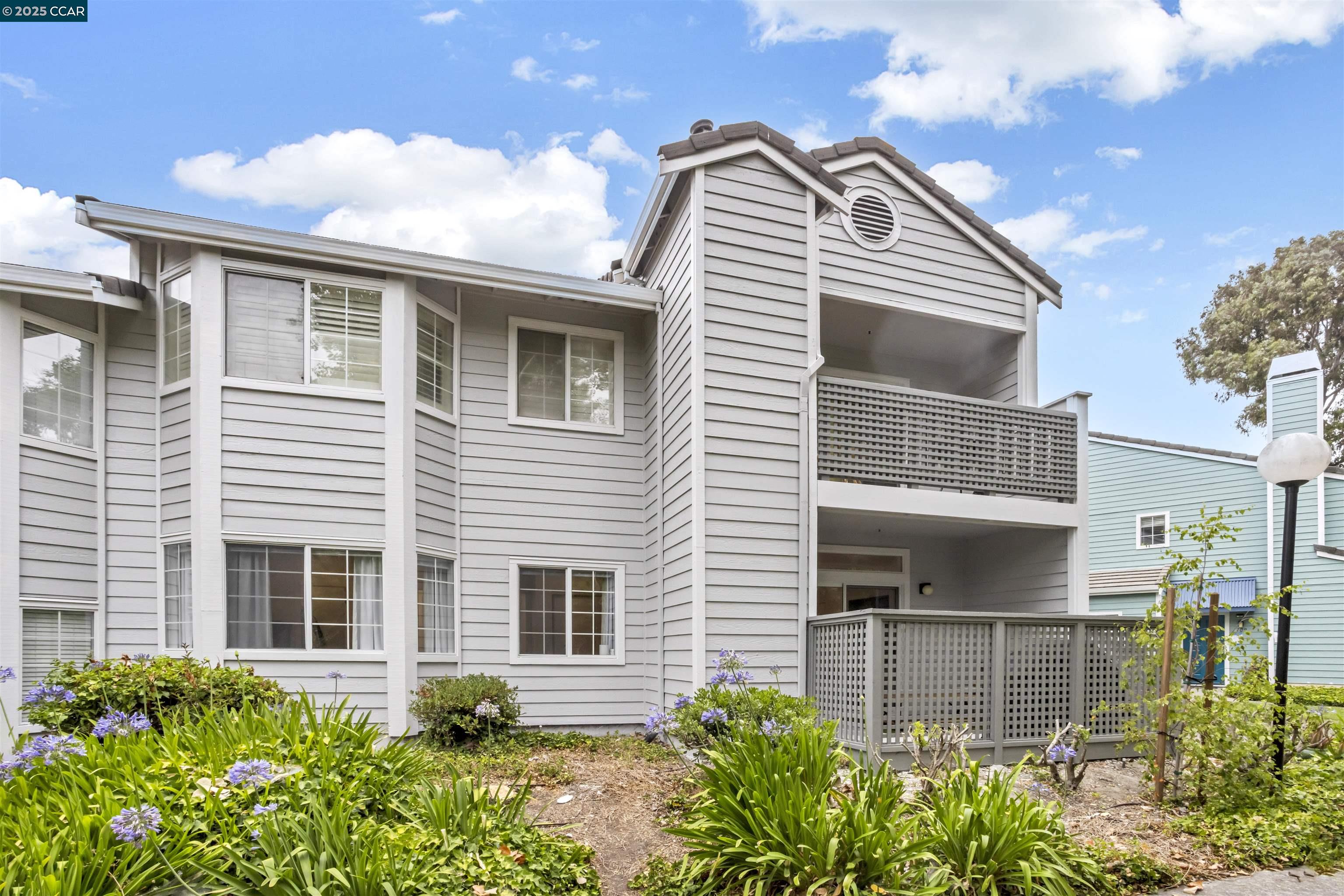 Detail Gallery Image 26 of 37 For 207 Dursey, Pinole,  CA 94564 - 2 Beds | 1 Baths