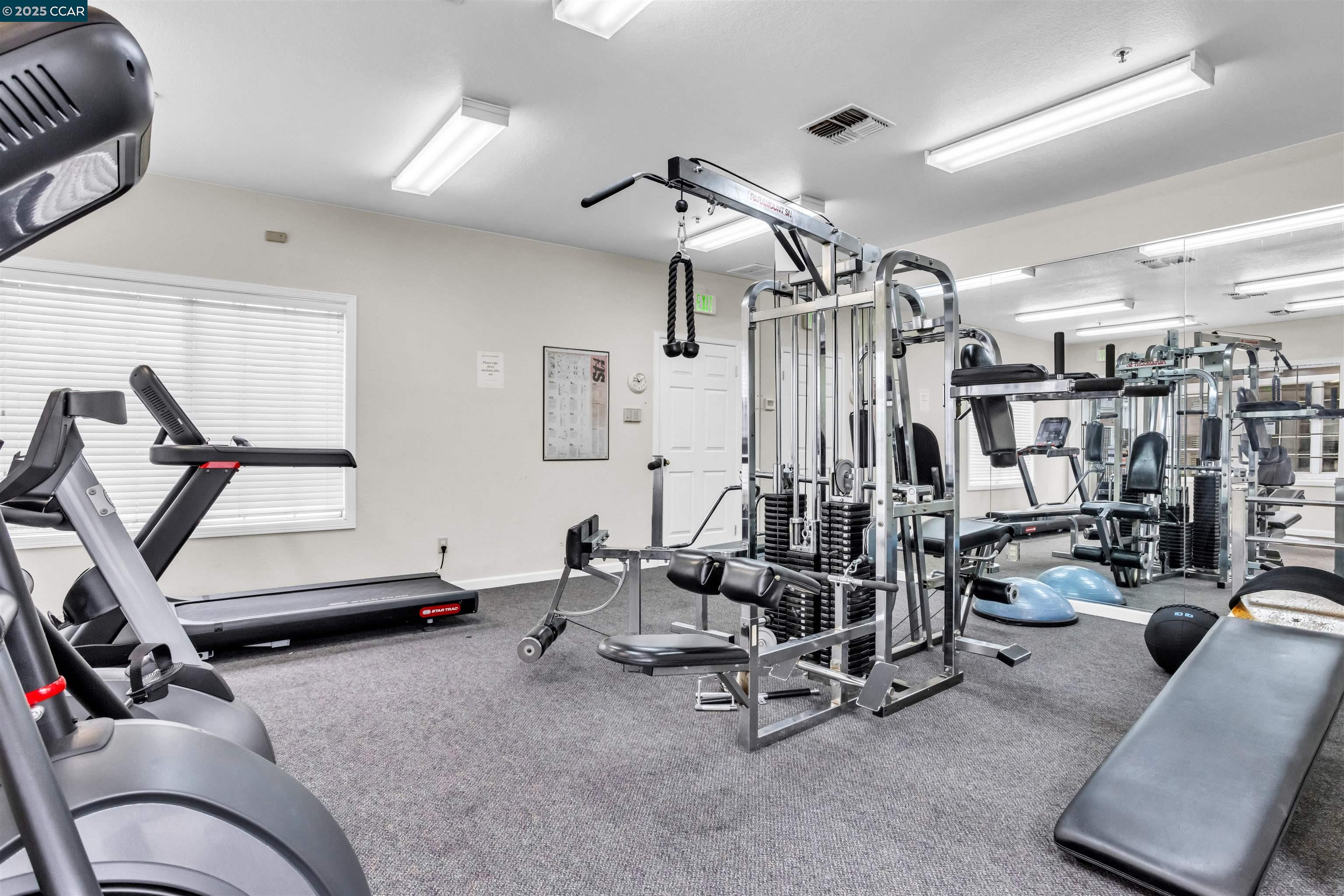 Detail Gallery Image 29 of 37 For 207 Dursey, Pinole,  CA 94564 - 2 Beds | 1 Baths