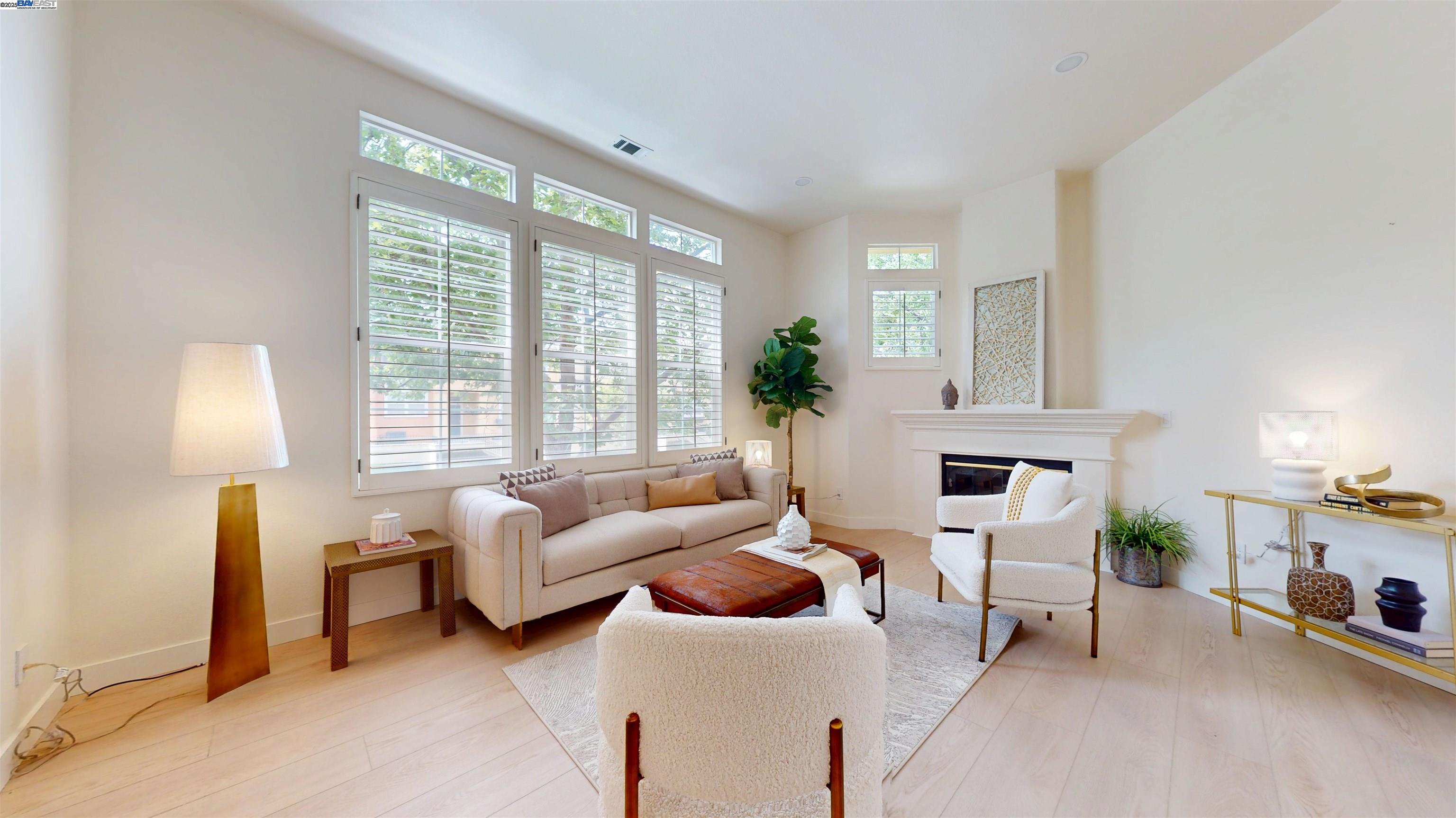 Photo #3: 41104824 Listing 