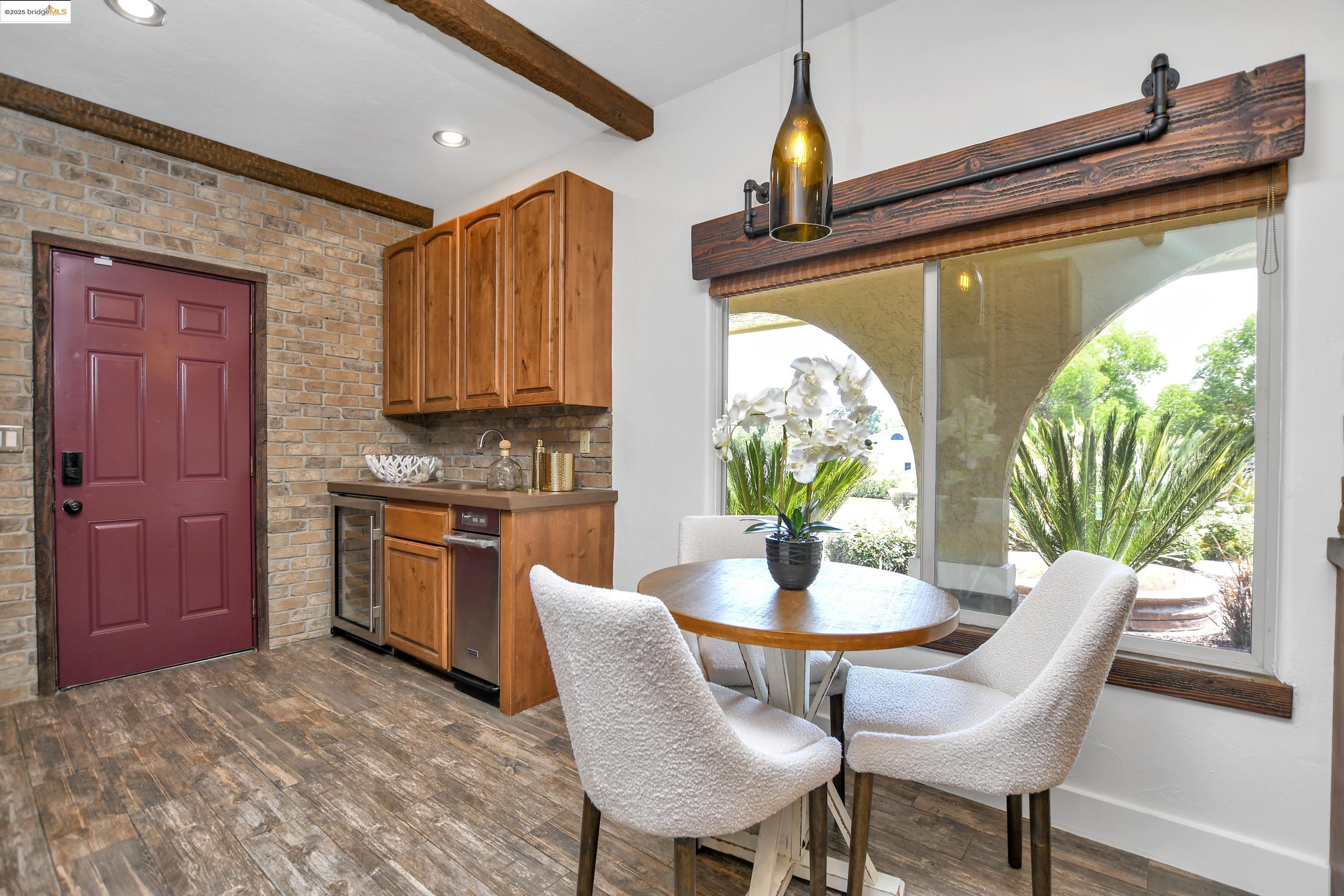 Detail Gallery Image 11 of 60 For 421 Lone Oak Ct, Brentwood,  CA 94513 - 4 Beds | 2 Baths