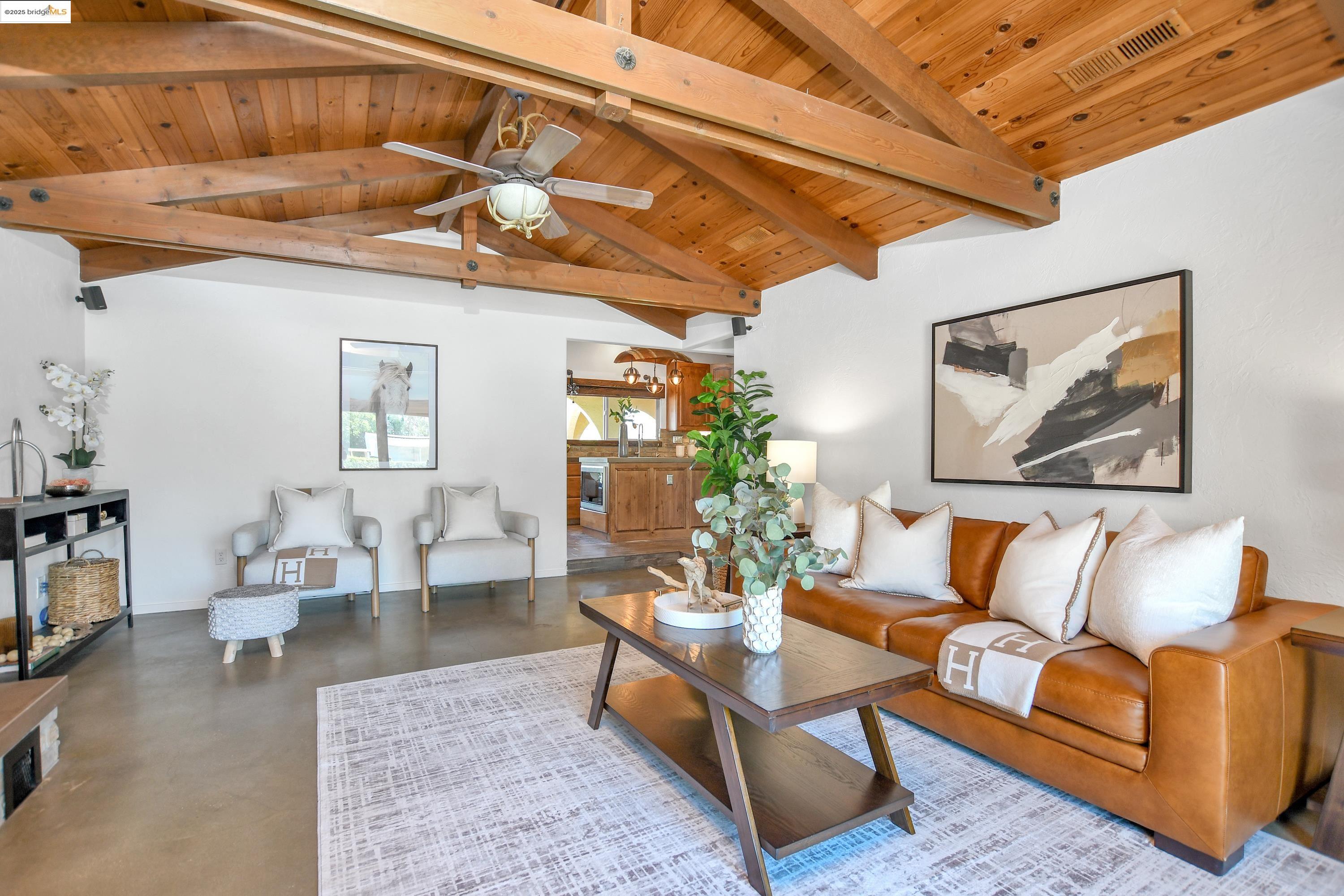 Detail Gallery Image 13 of 60 For 421 Lone Oak Ct, Brentwood,  CA 94513 - 4 Beds | 2 Baths