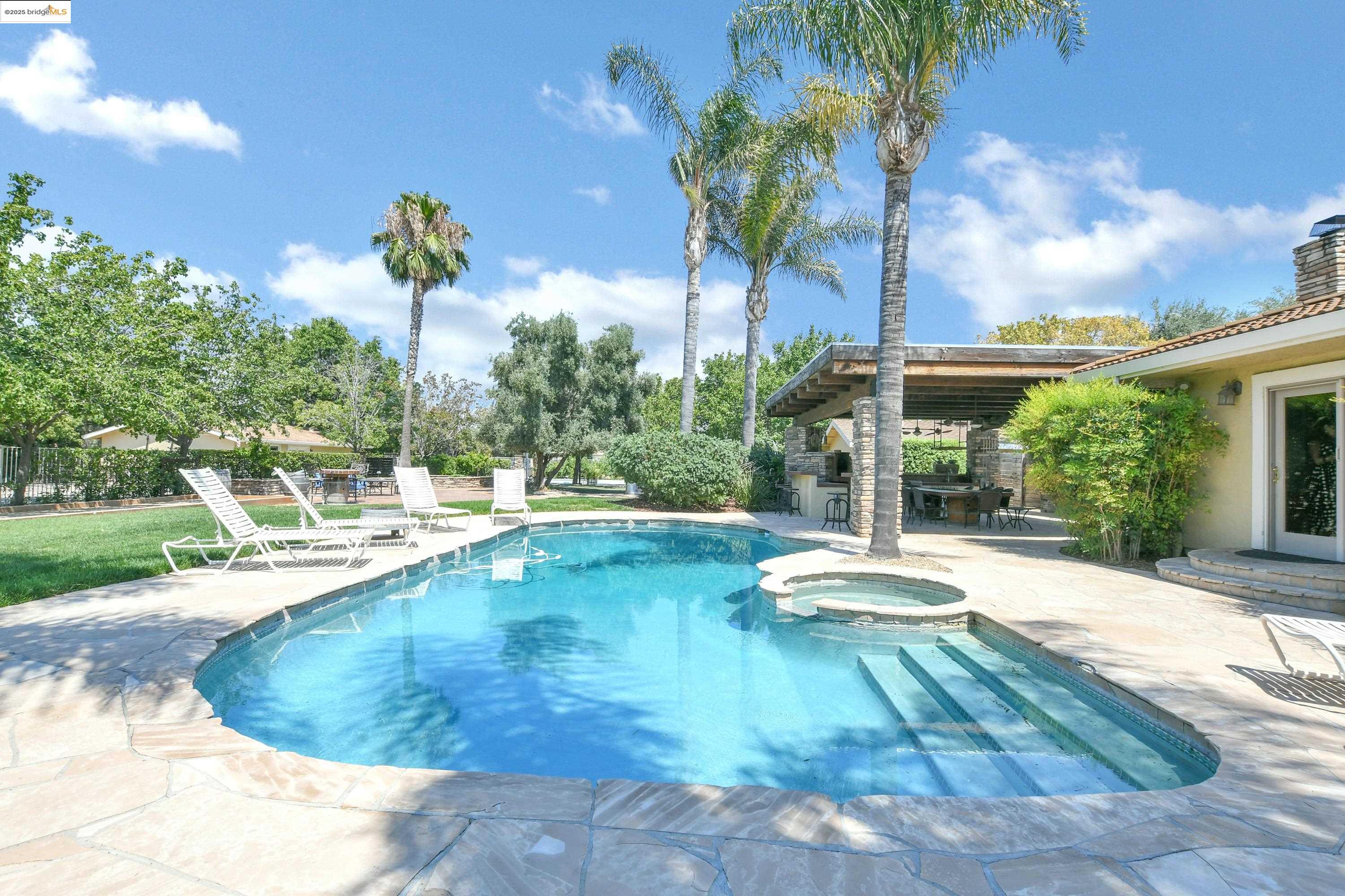 Detail Gallery Image 28 of 60 For 421 Lone Oak Ct, Brentwood,  CA 94513 - 4 Beds | 2 Baths