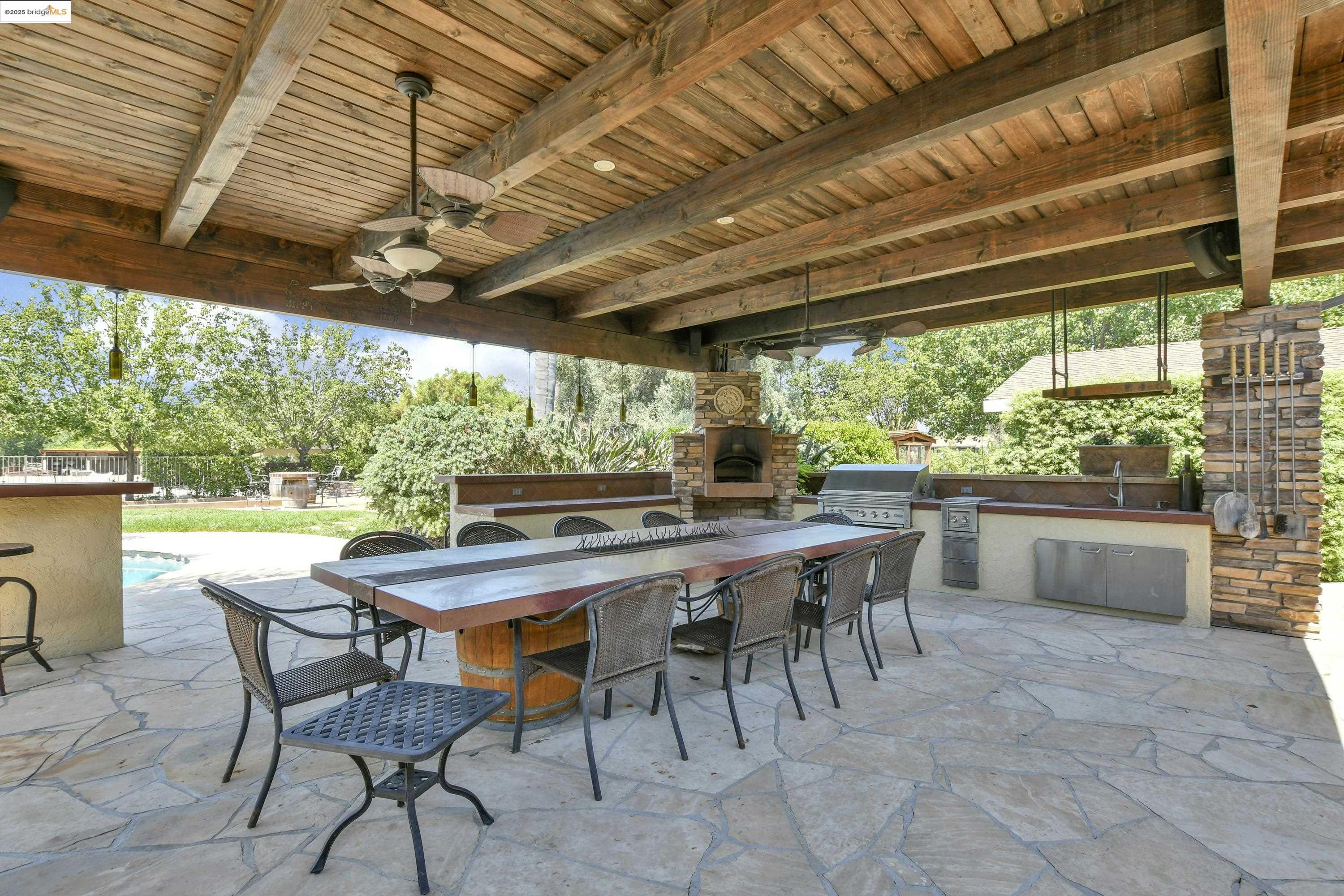 Detail Gallery Image 30 of 60 For 421 Lone Oak Ct, Brentwood,  CA 94513 - 4 Beds | 2 Baths