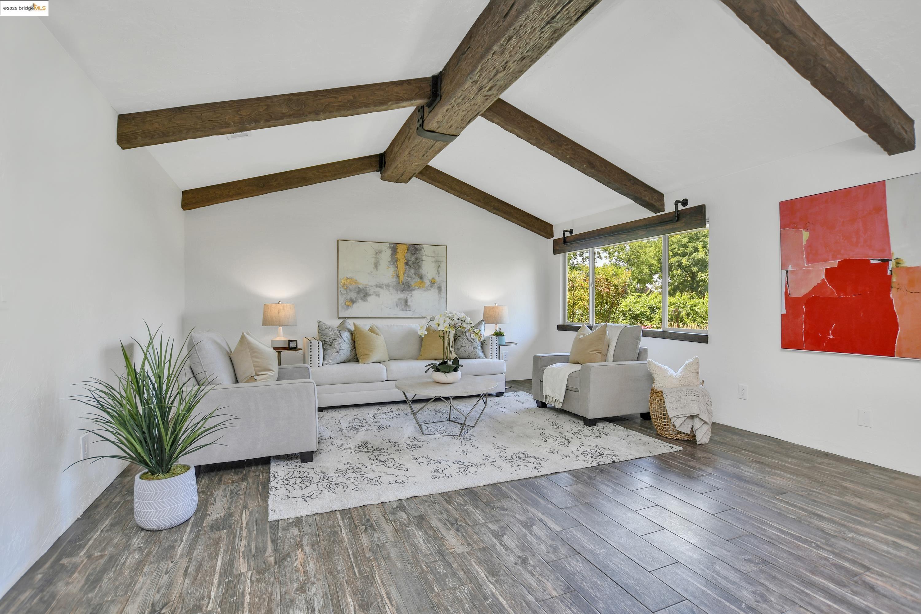 Detail Gallery Image 5 of 60 For 421 Lone Oak Ct, Brentwood,  CA 94513 - 4 Beds | 2 Baths
