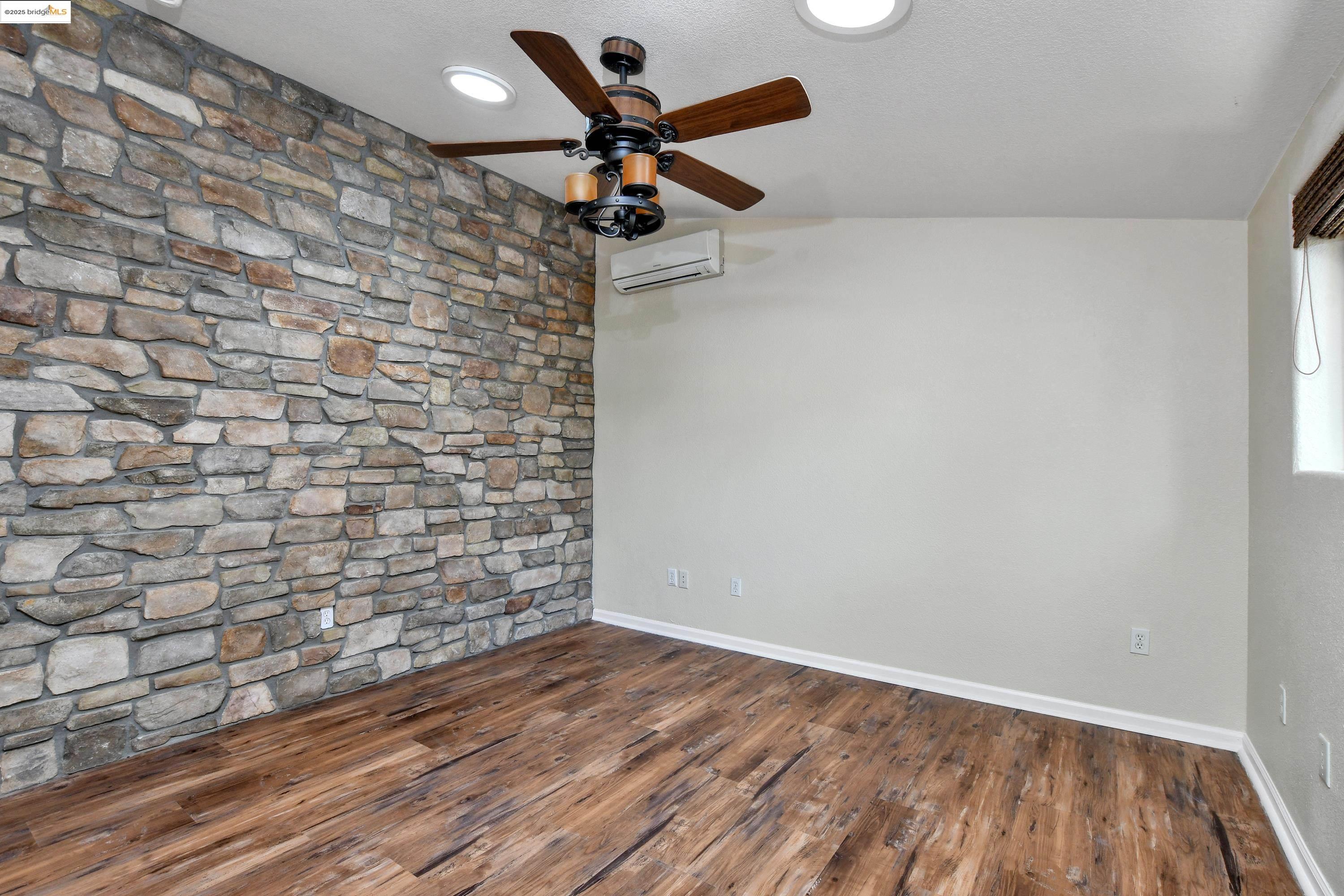 Detail Gallery Image 45 of 60 For 421 Lone Oak Ct, Brentwood,  CA 94513 - 4 Beds | 2 Baths