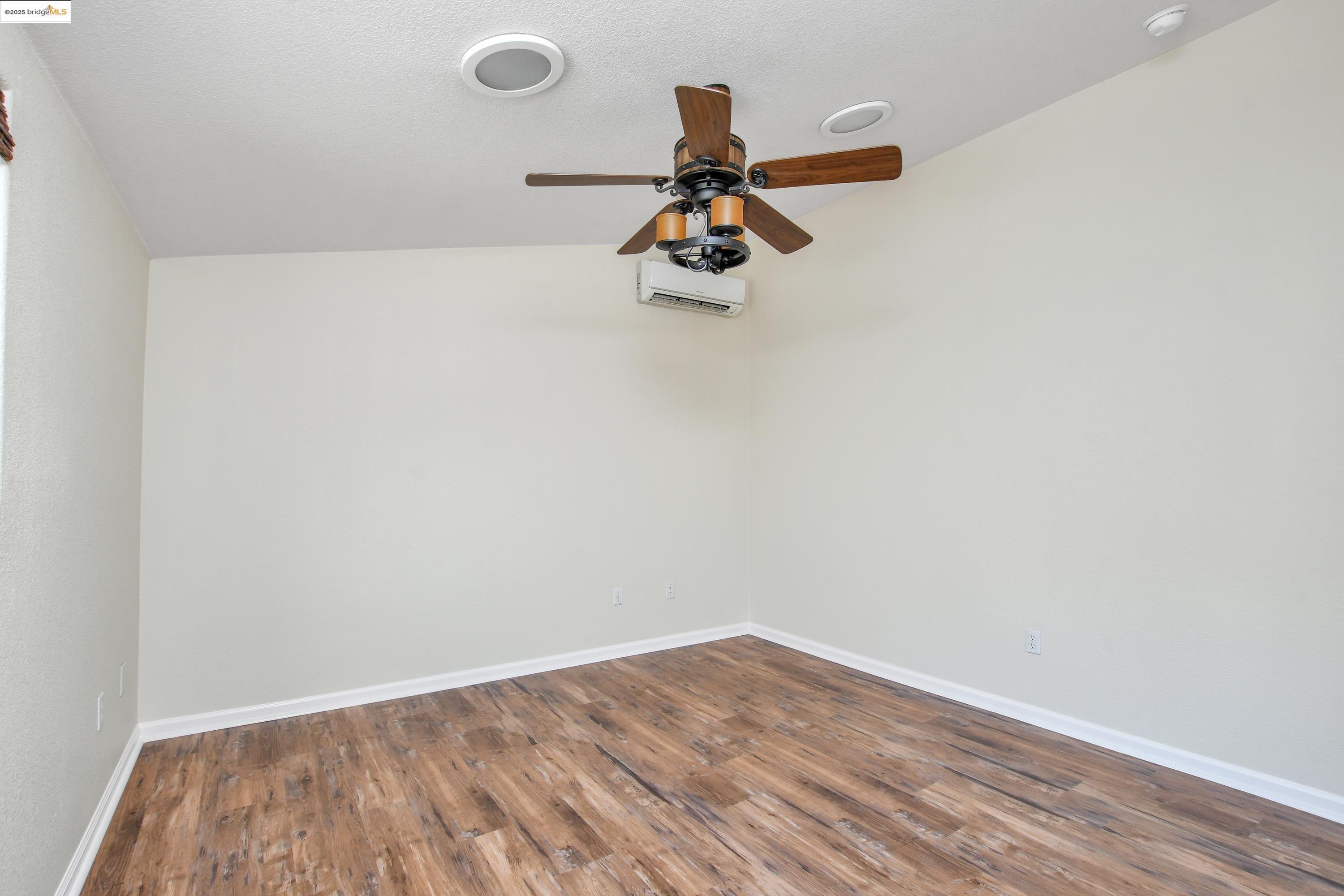 Detail Gallery Image 46 of 60 For 421 Lone Oak Ct, Brentwood,  CA 94513 - 4 Beds | 2 Baths
