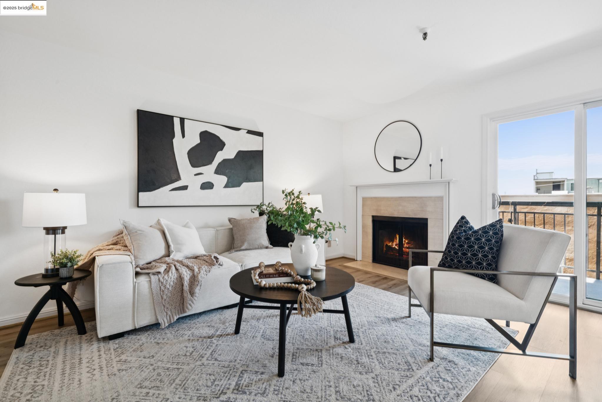 MLS: 41104828 Condo For Sale