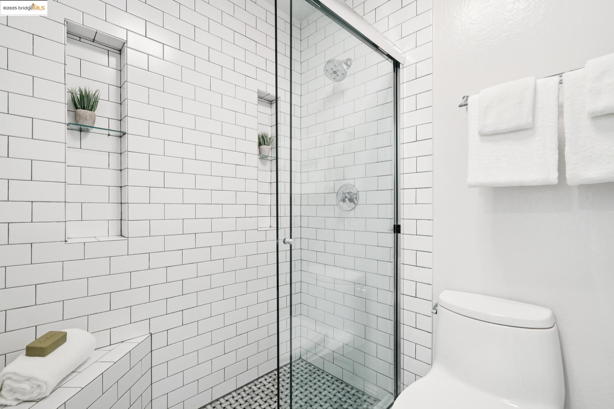 Photo #19: 41104828 Listing: Photo #19