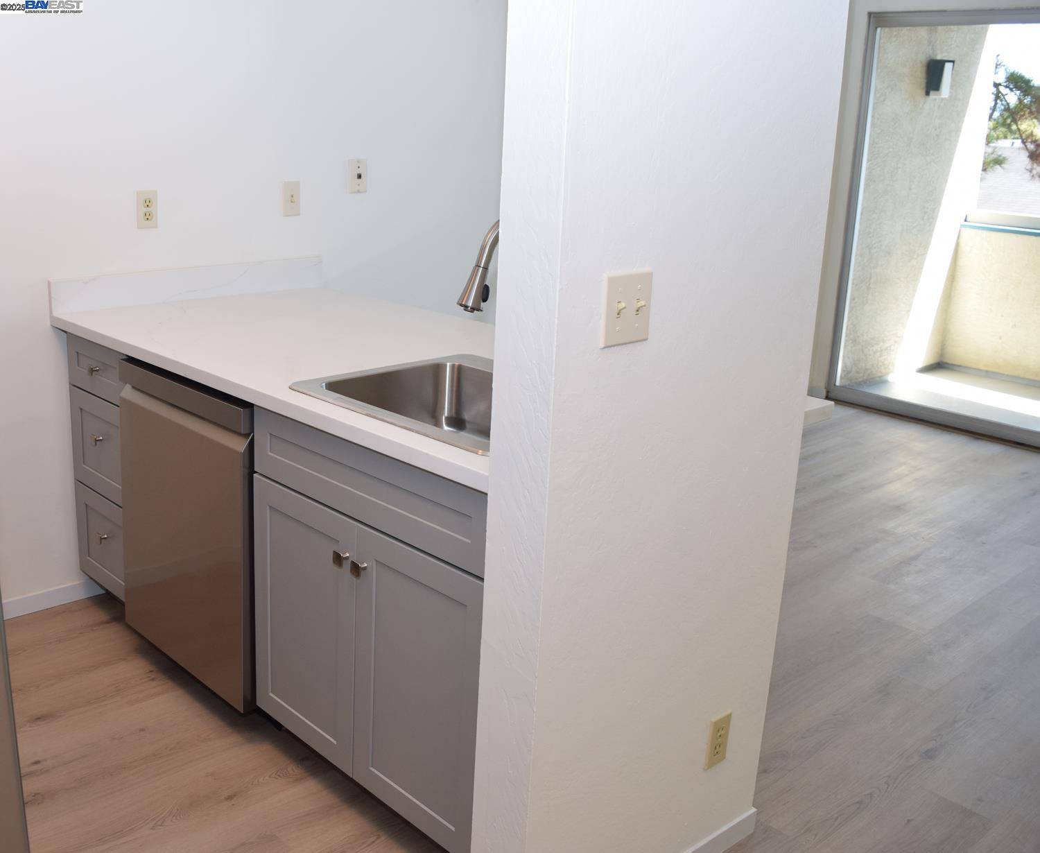 Photo #6: 41104830 Listing 