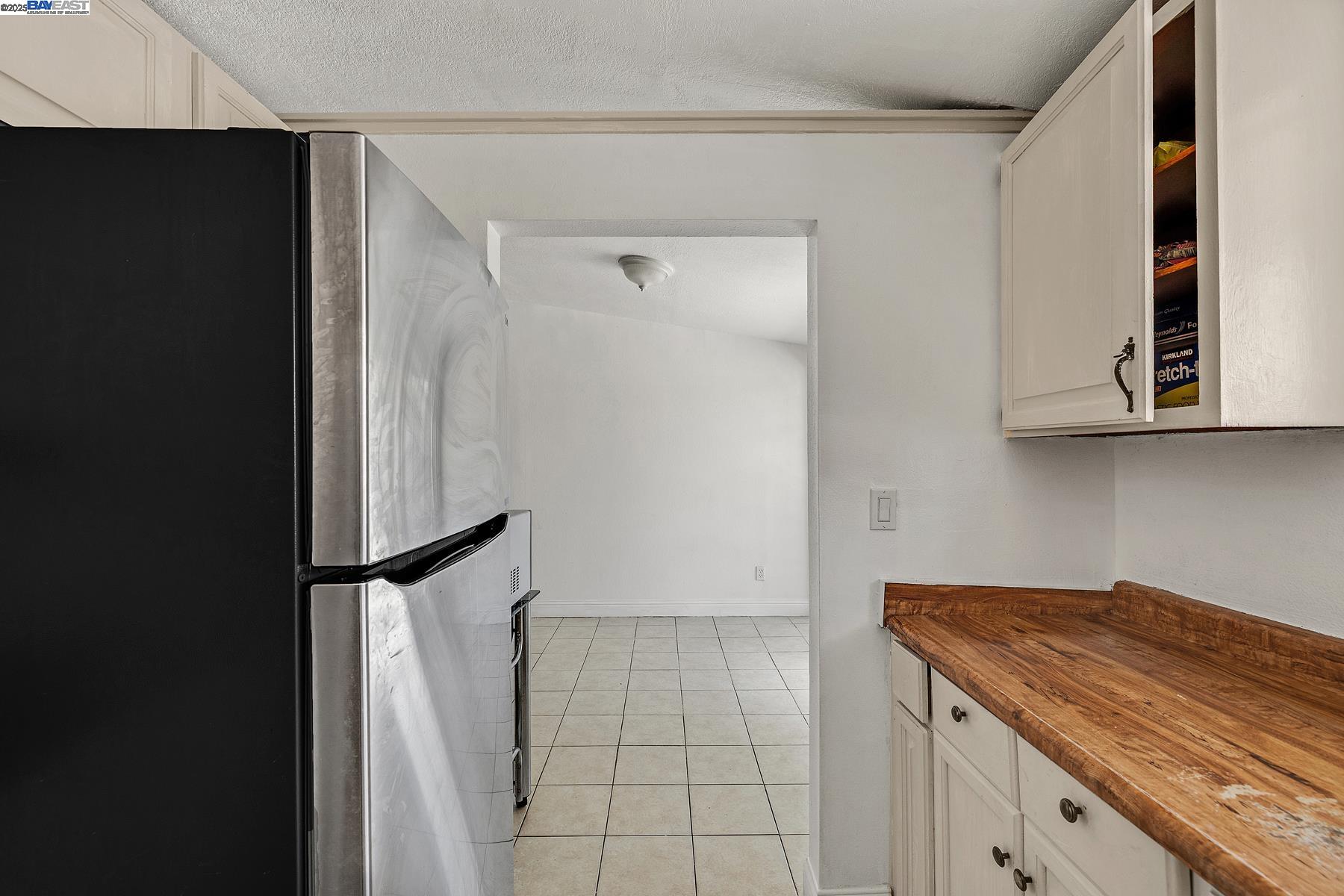 Detail Gallery Image 13 of 39 For 27629 Pompano Ave, Hayward,  CA 94544 - 3 Beds | 2 Baths