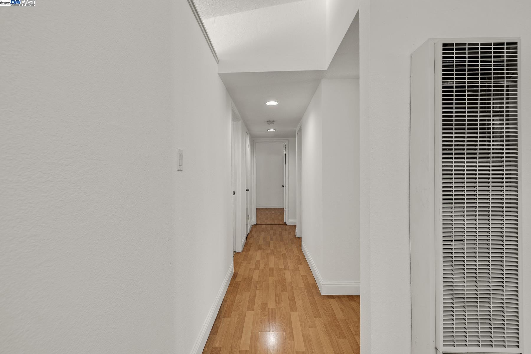 Detail Gallery Image 16 of 39 For 27629 Pompano Ave, Hayward,  CA 94544 - 3 Beds | 2 Baths