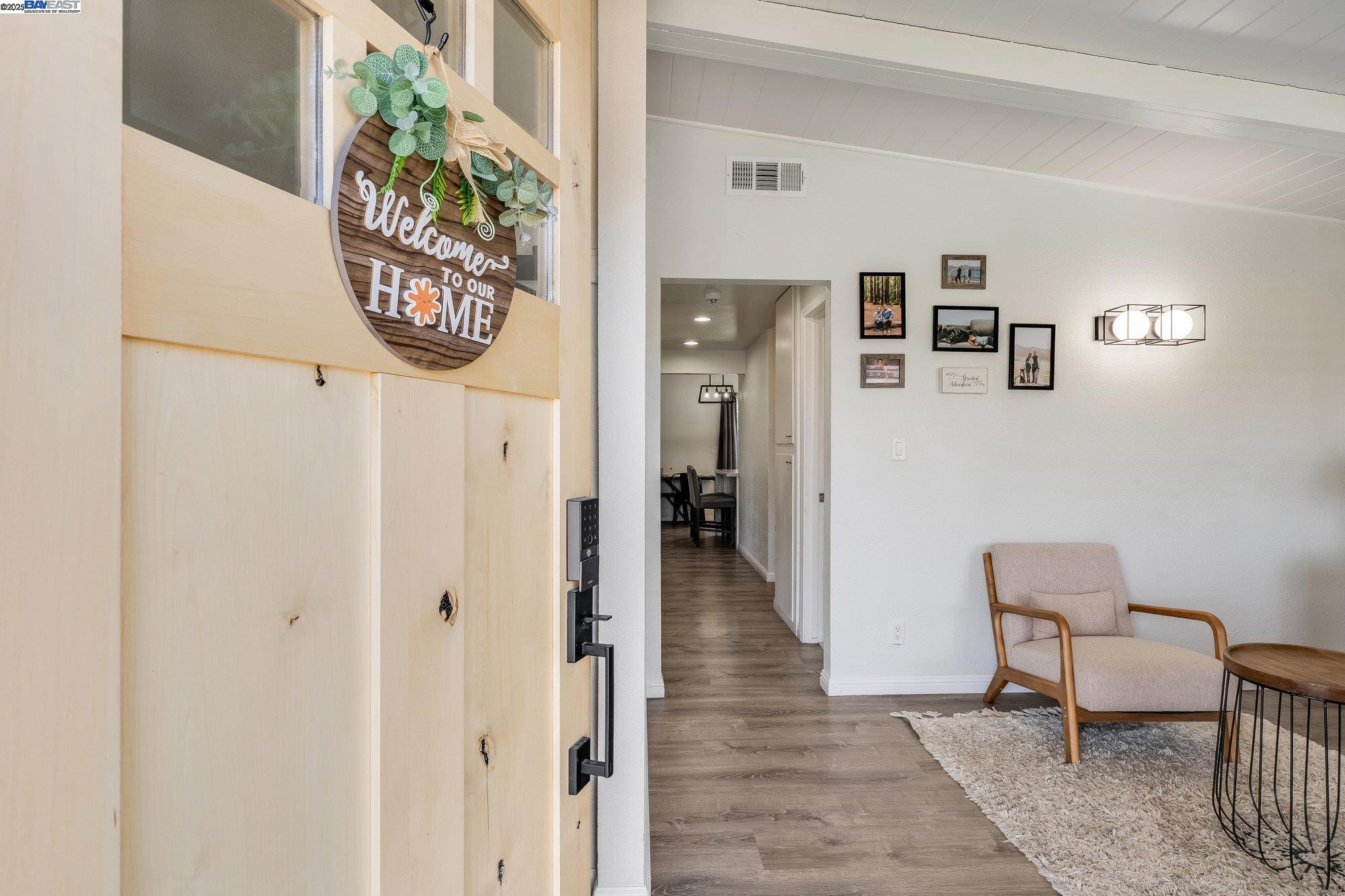 Detail Gallery Image 2 of 34 For 4453 Porter St, Fremont,  CA 94538 - 3 Beds | 2 Baths