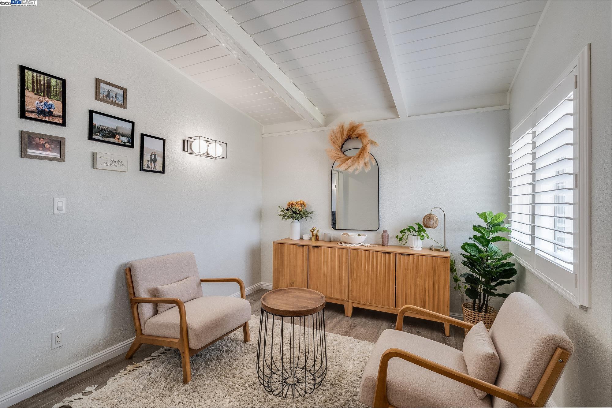 Detail Gallery Image 3 of 34 For 4453 Porter St, Fremont,  CA 94538 - 3 Beds | 2 Baths