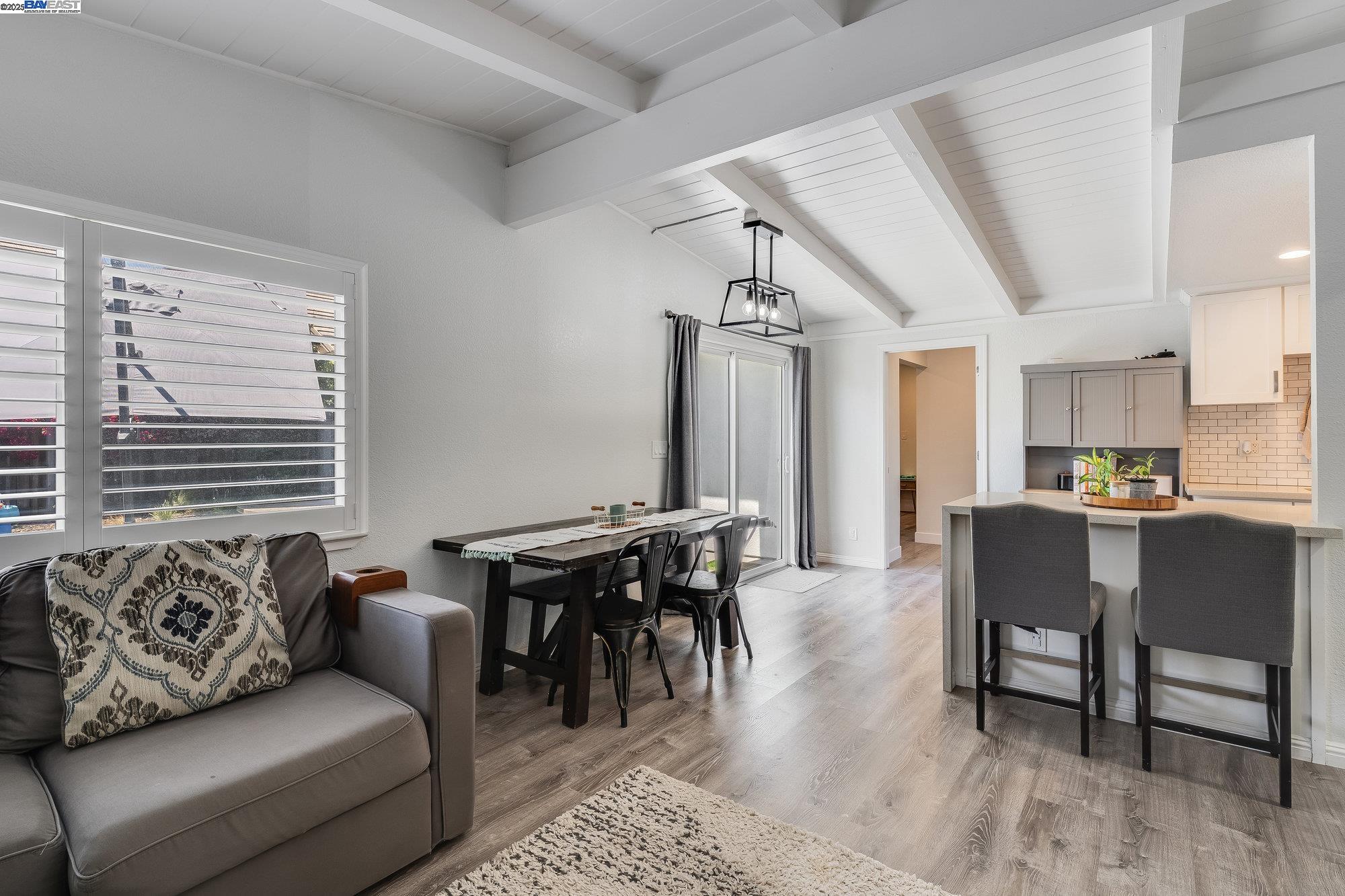 Detail Gallery Image 8 of 34 For 4453 Porter St, Fremont,  CA 94538 - 3 Beds | 2 Baths