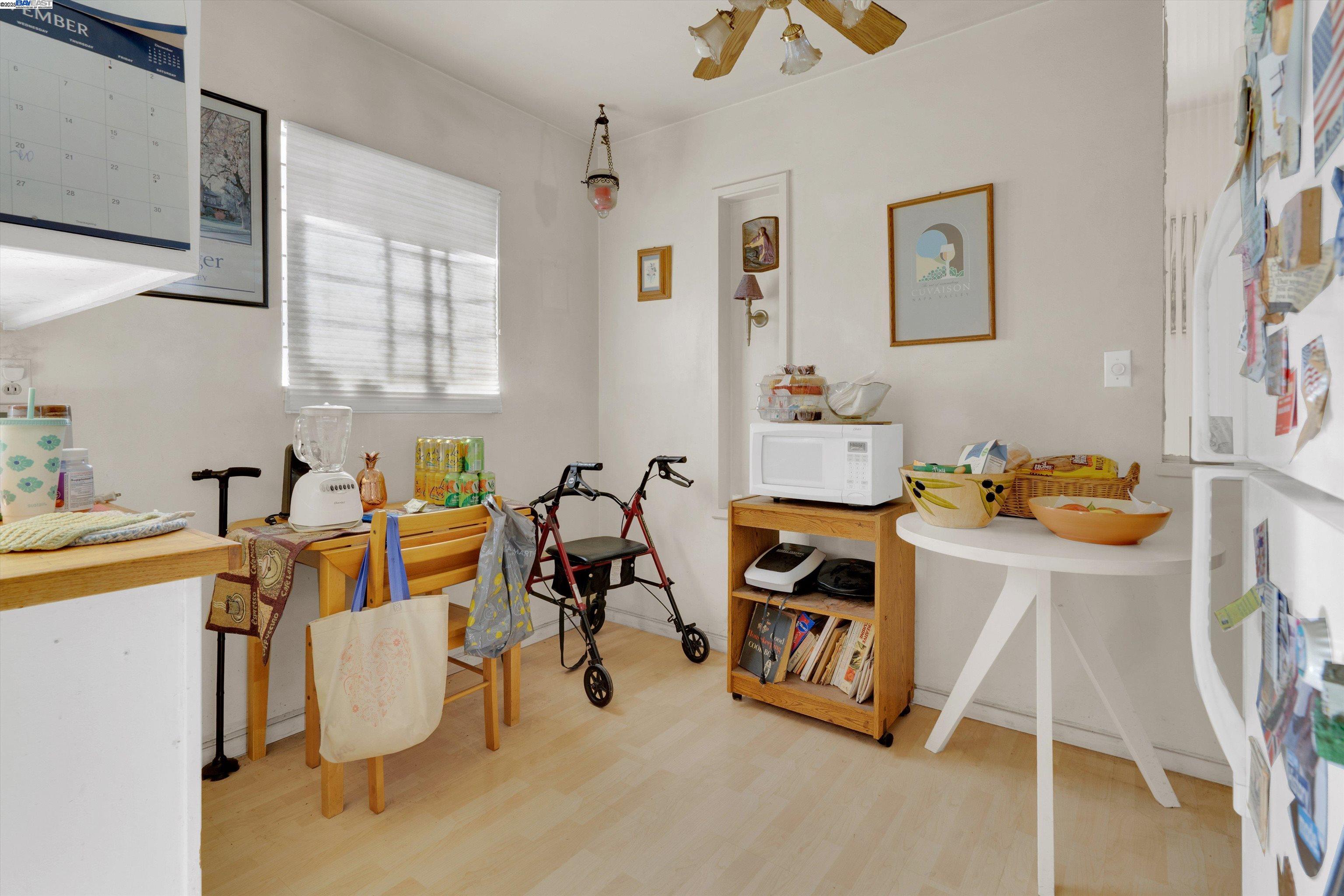Detail Gallery Image 18 of 28 For 1916 E 30th St, Oakland,  CA 94606 - – Beds | – Baths