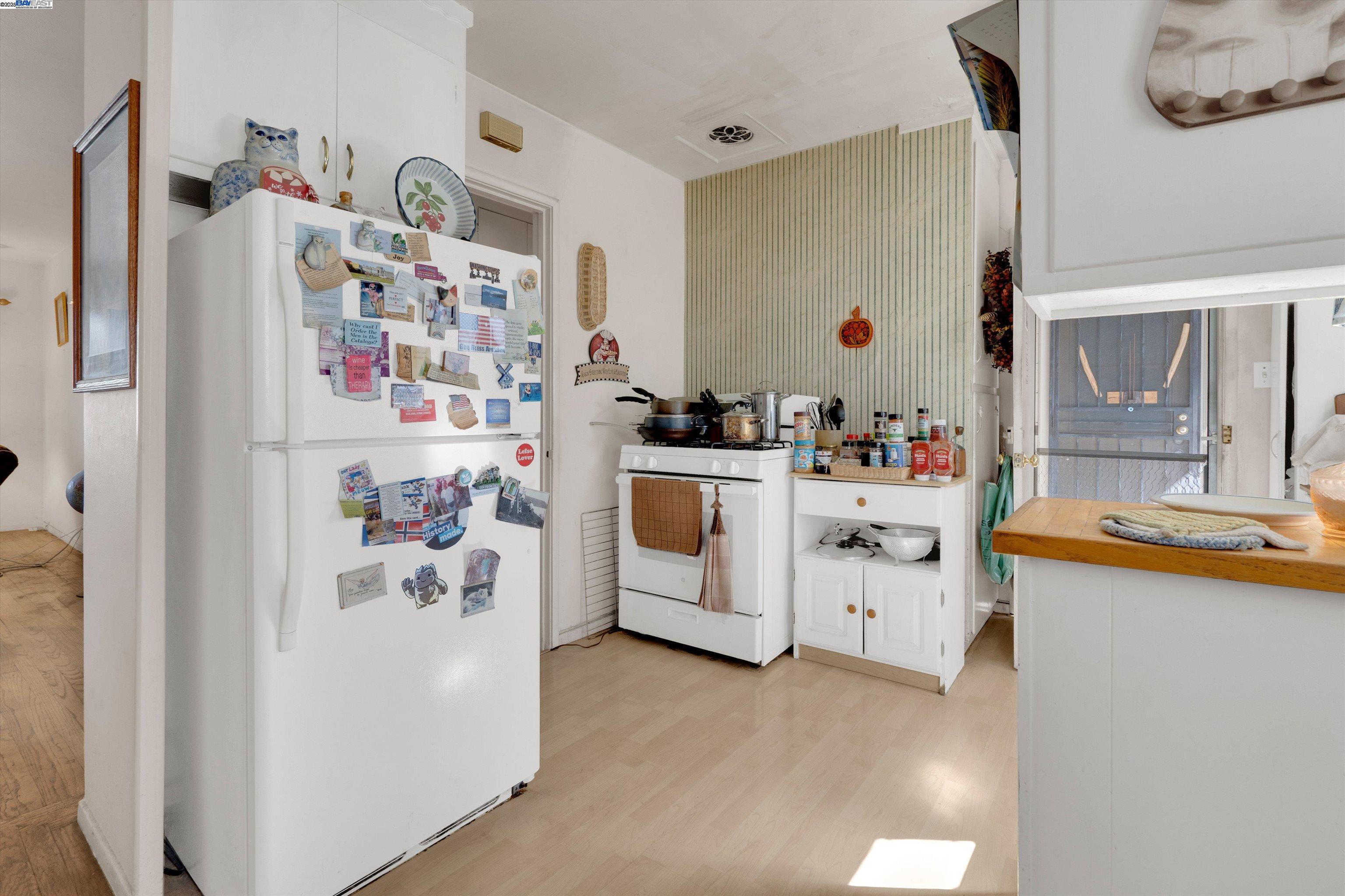 Detail Gallery Image 20 of 28 For 1916 E 30th St, Oakland,  CA 94606 - – Beds | – Baths