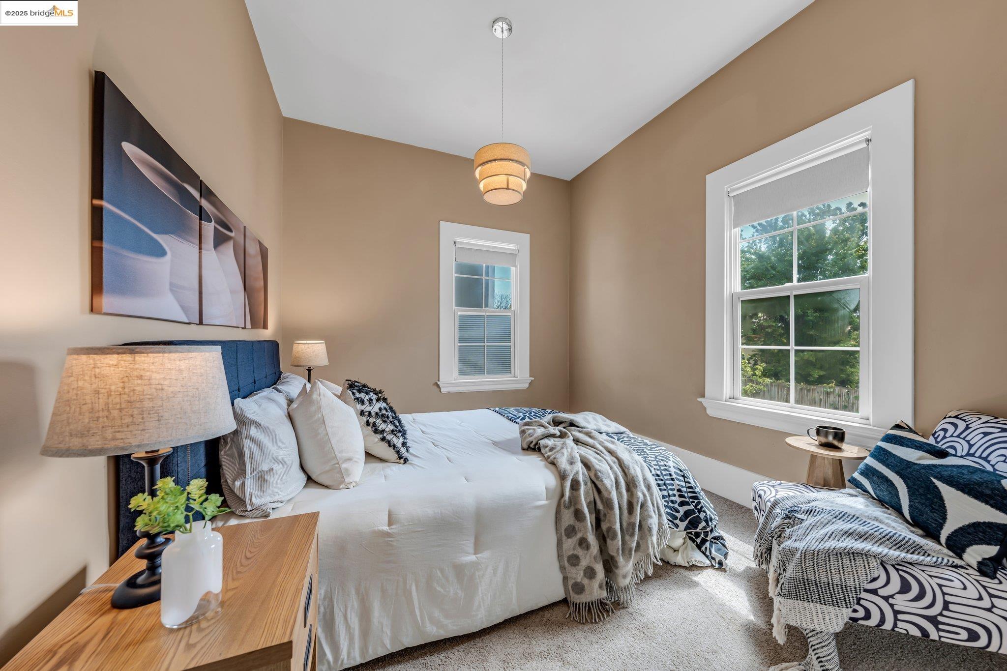 Detail Gallery Image 32 of 60 For 953 34th St, Oakland,  CA 94608 - 3 Beds | 2/1 Baths