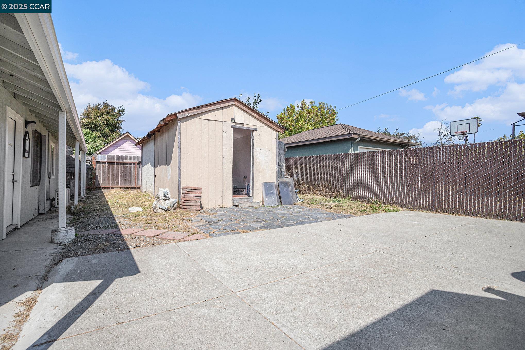 Detail Gallery Image 15 of 24 For 637 43rd St, Richmond,  CA 94805 - – Beds | – Baths