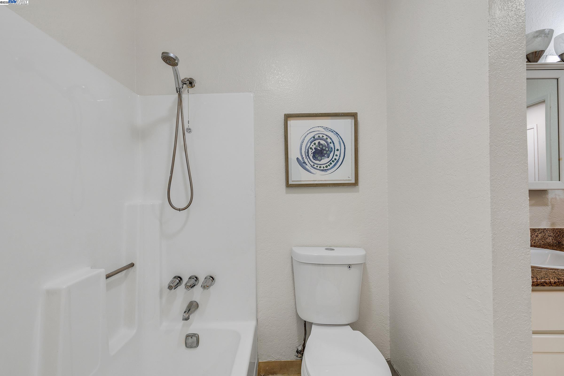 Detail Gallery Image 20 of 37 For 28325 Winn Ct #2,  Hayward,  CA 94544 - 2 Beds | 1 Baths