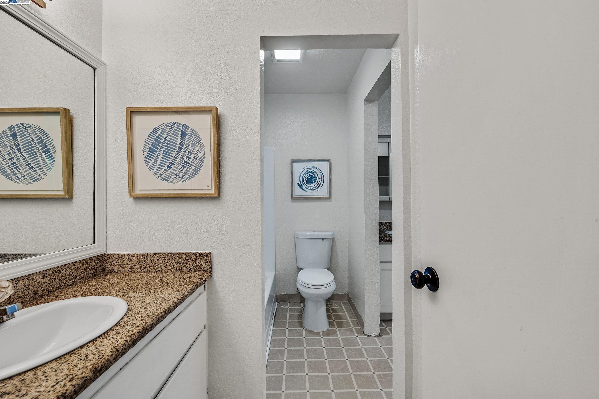 Detail Gallery Image 23 of 37 For 28325 Winn Ct #2,  Hayward,  CA 94544 - 2 Beds | 1 Baths